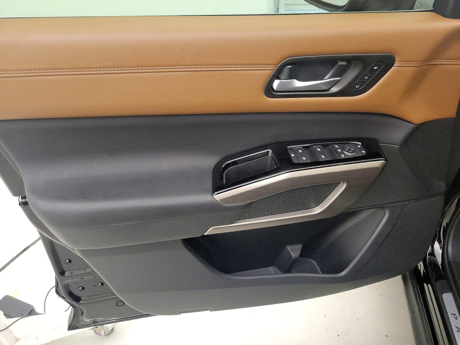 2025 Nissan Pathfinder Platinum - Photo 13
