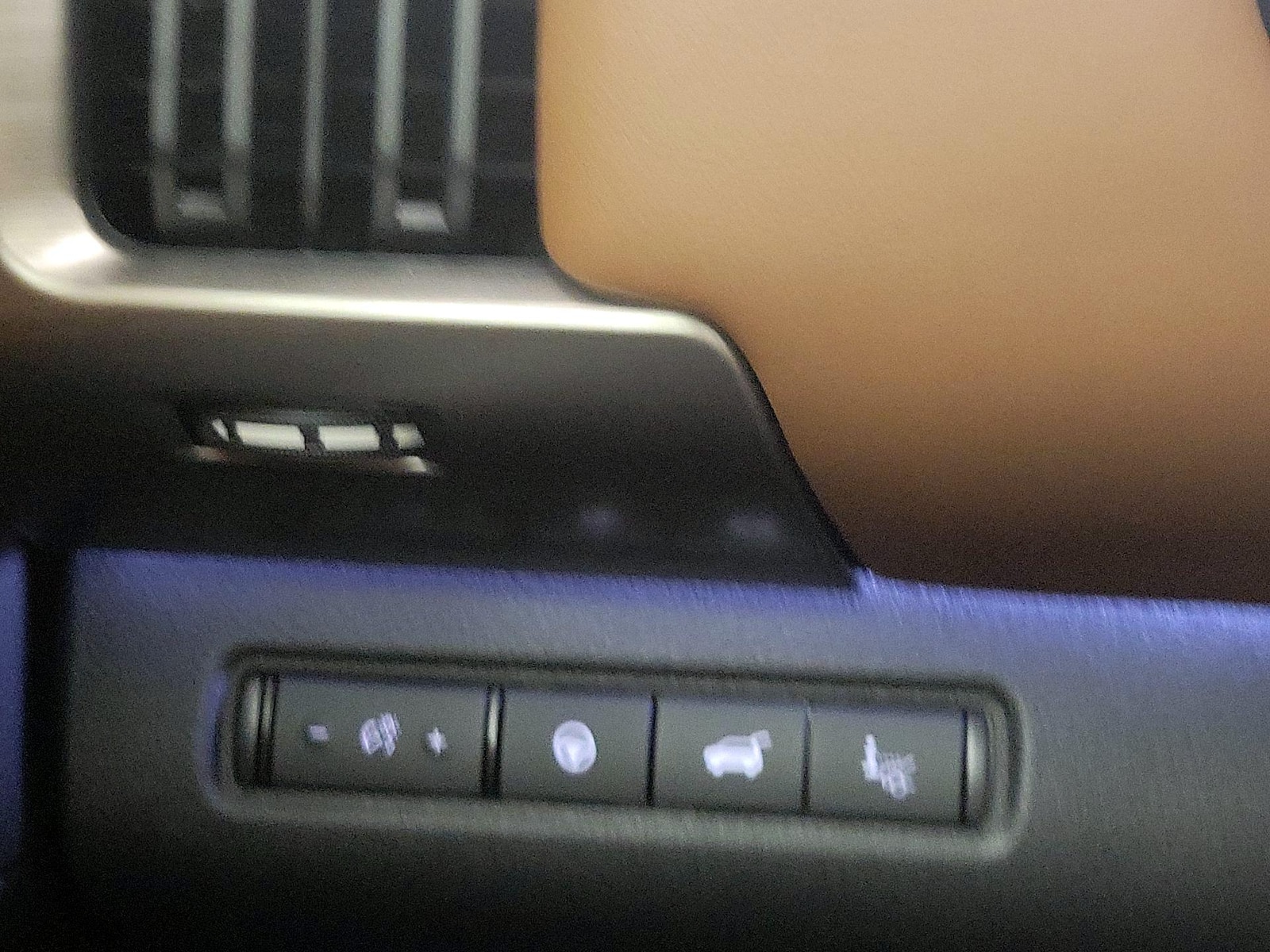 2025 Nissan Pathfinder Platinum - Photo 14
