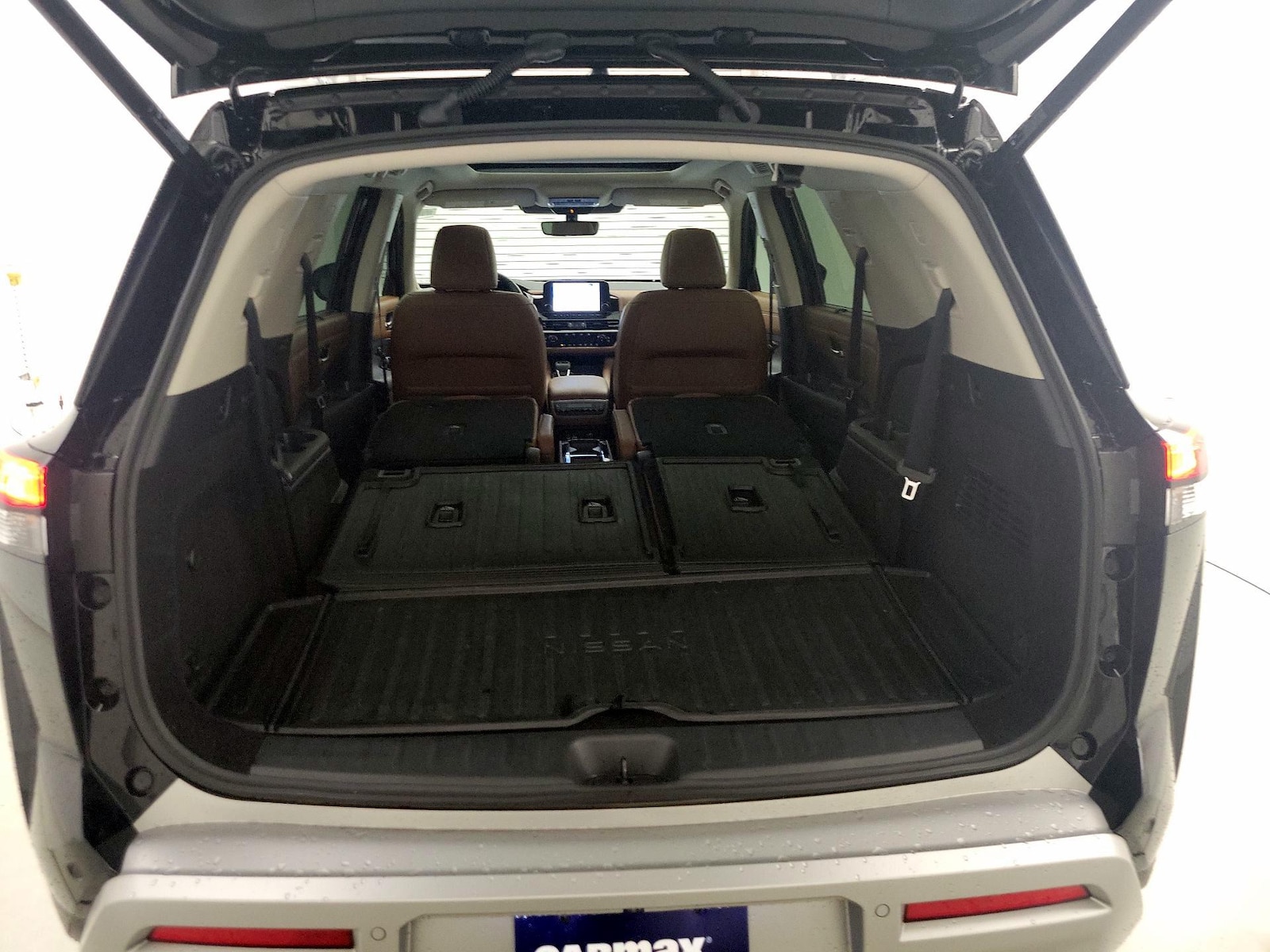 2025 Nissan Pathfinder Platinum - Photo 25