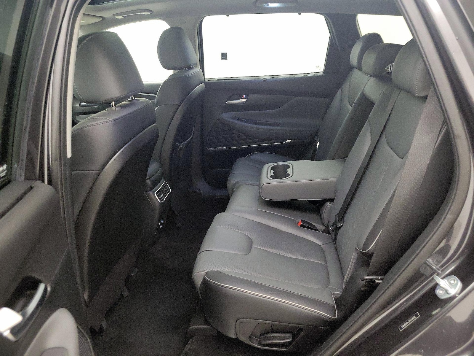 2023 Hyundai Santa Fe Limited - Photo 22