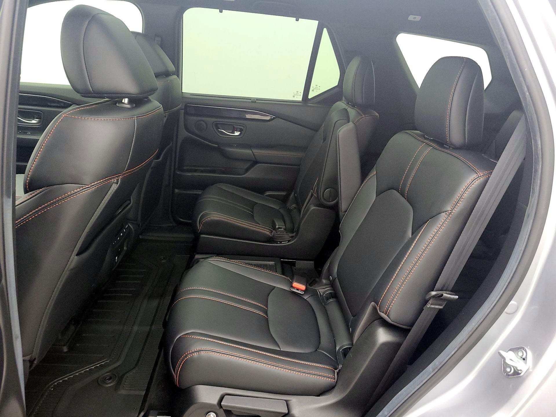 Thumbnail: 2024 Honda Pilot - 20