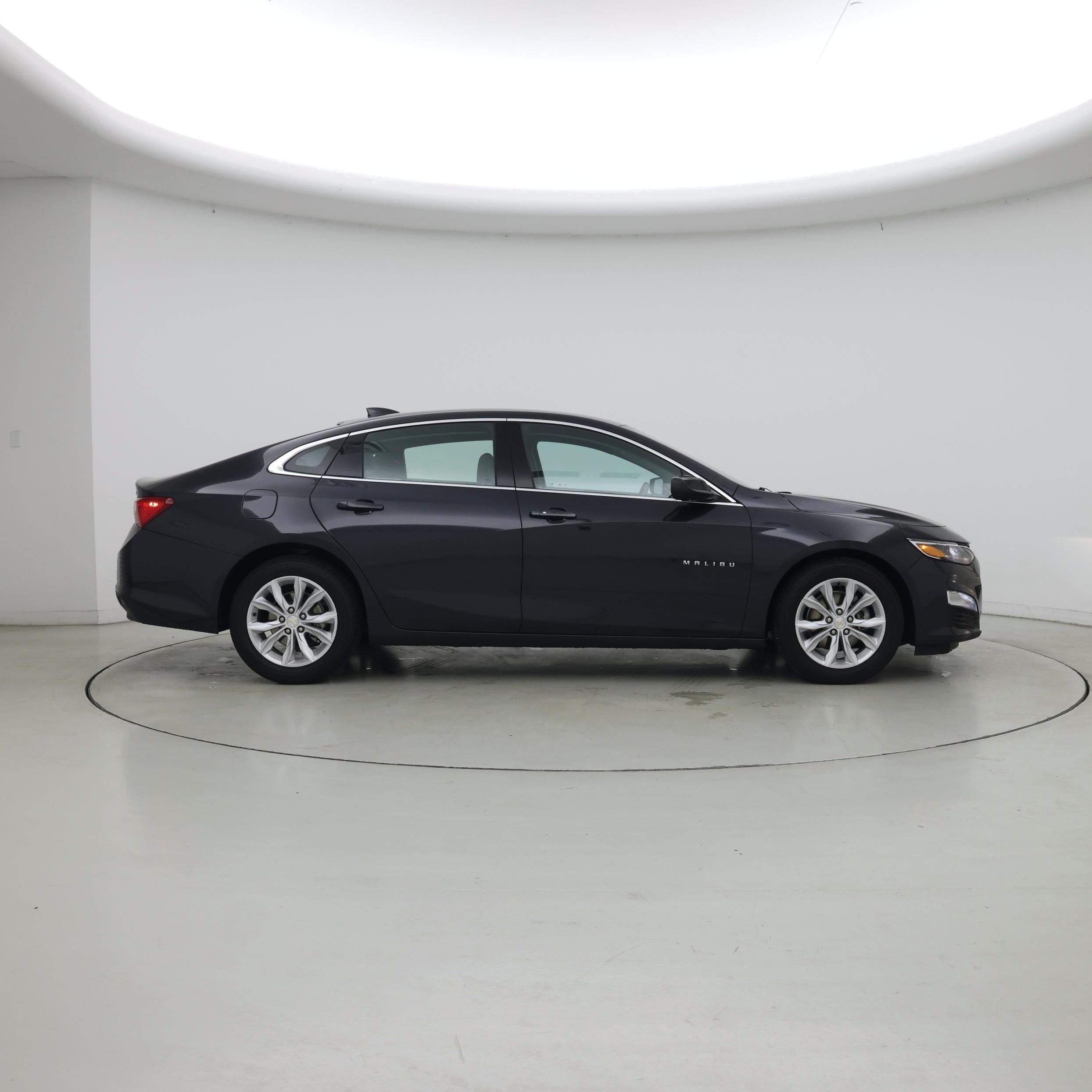 Thumbnail: 2023 Chevrolet Malibu - 7