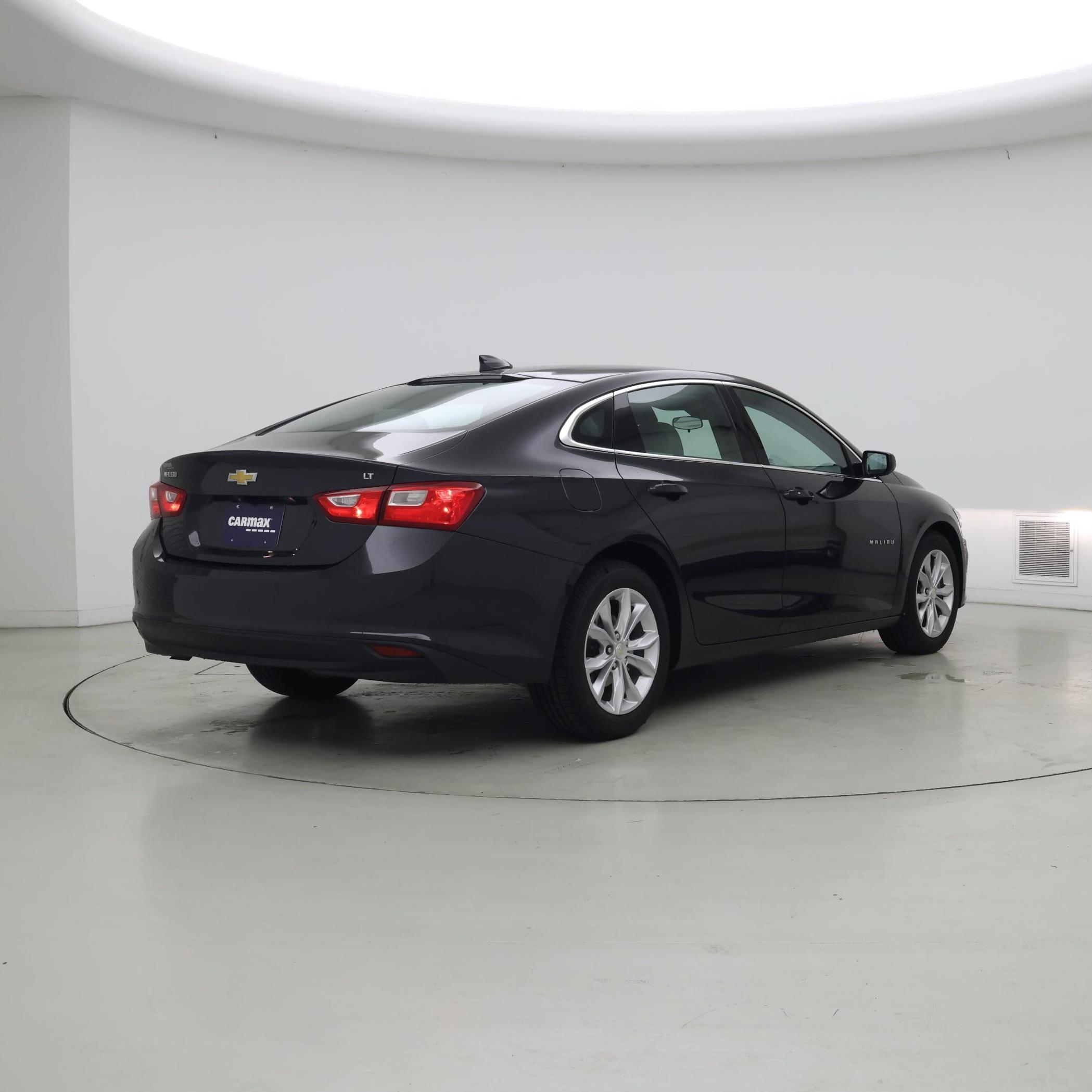 Thumbnail: 2023 Chevrolet Malibu - 8