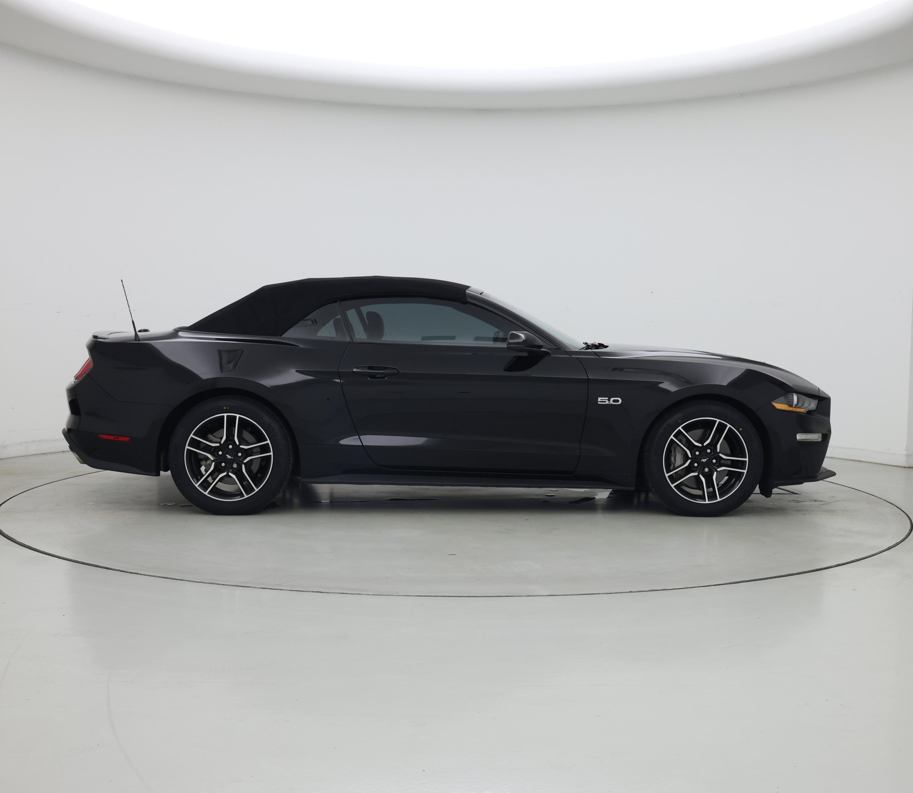 Thumbnail: 2021 Ford Mustang - 7