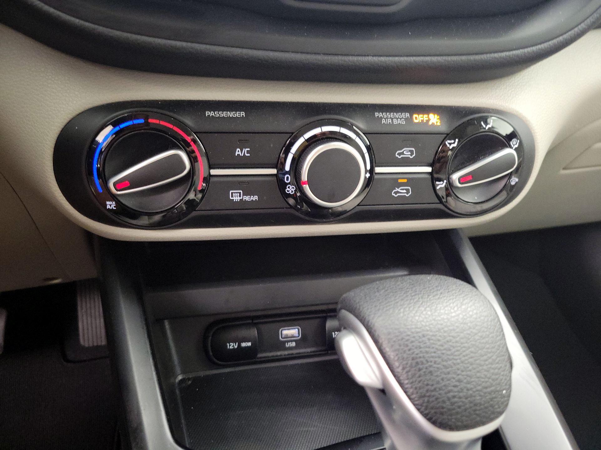 Thumbnail: 2025 Kia Soul - 16