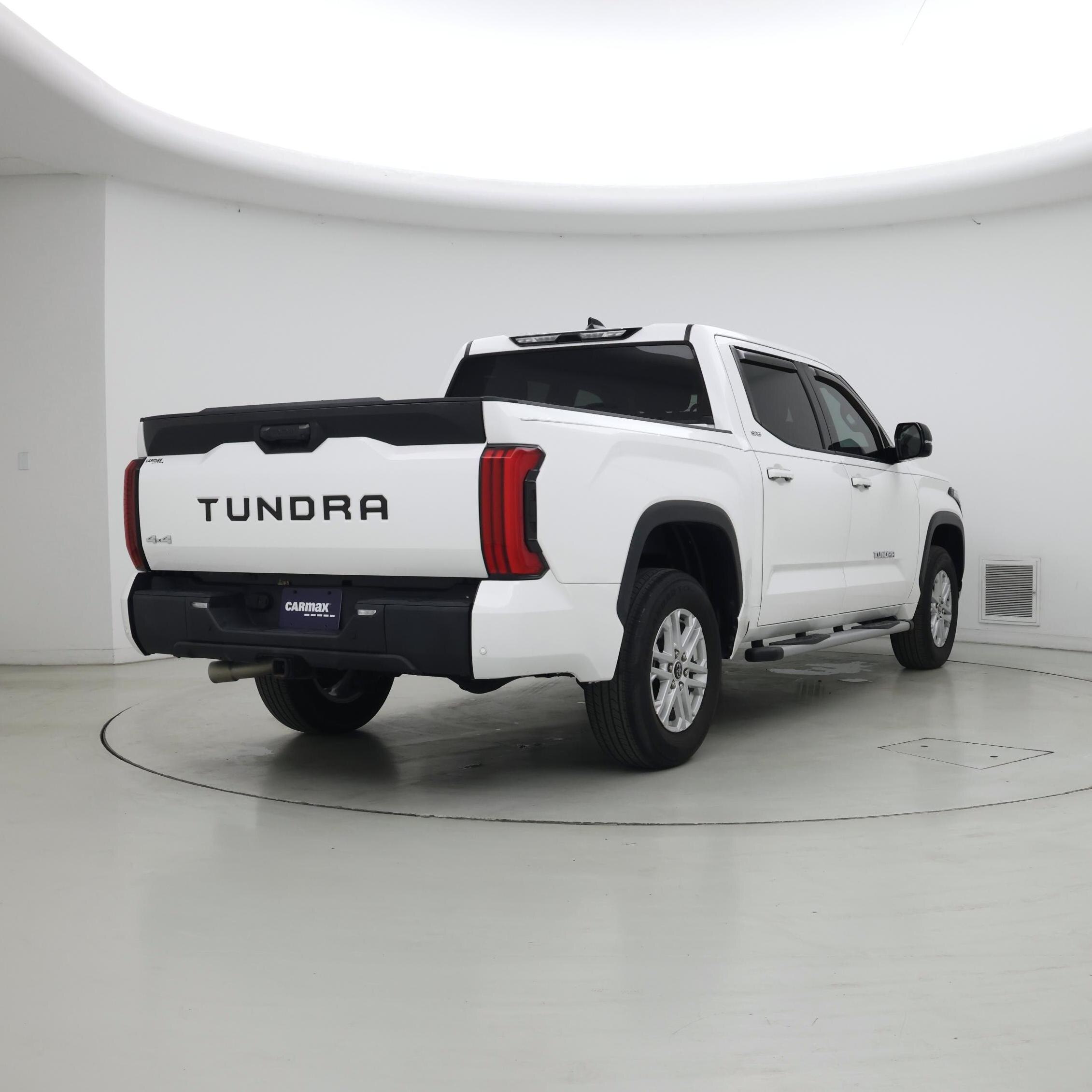 Thumbnail: 2023 Toyota Tundra - 8