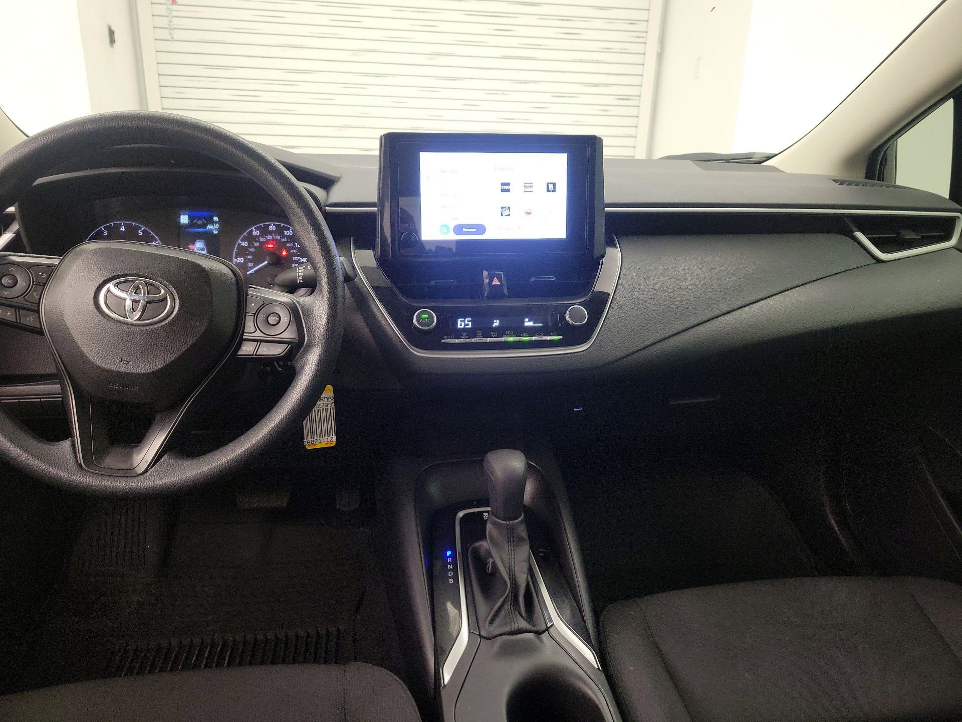 Thumbnail: 2025 Toyota Corolla - 9
