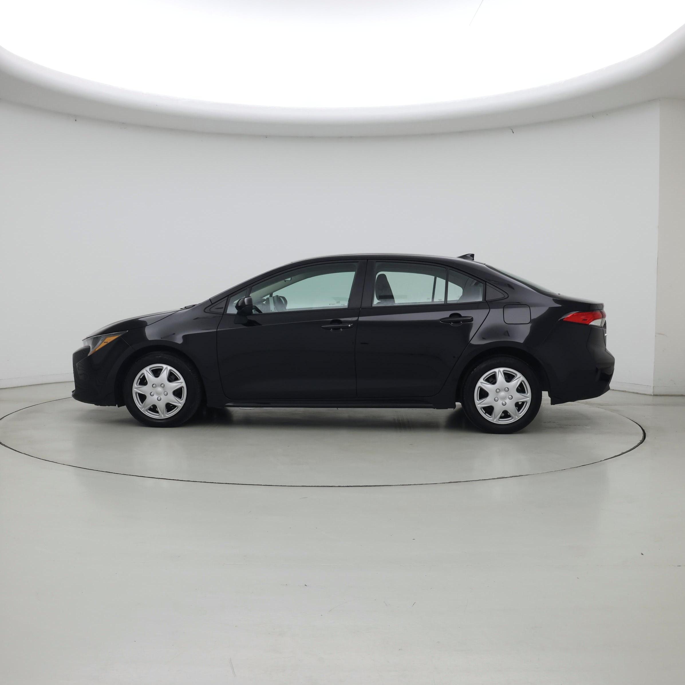 Thumbnail: 2025 Toyota Corolla - 3