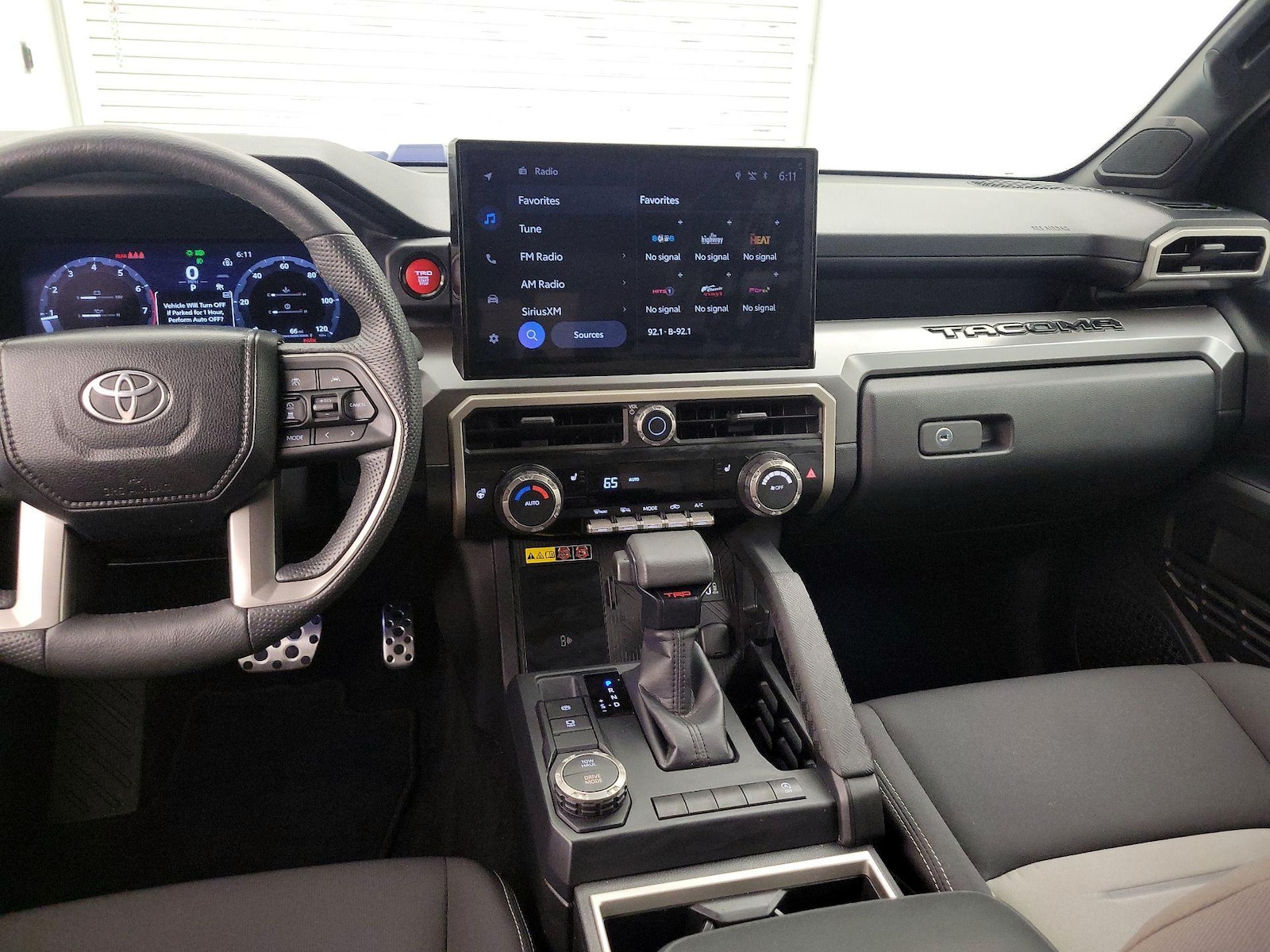 2024 Toyota Tacoma TRD Sport - Photo 10