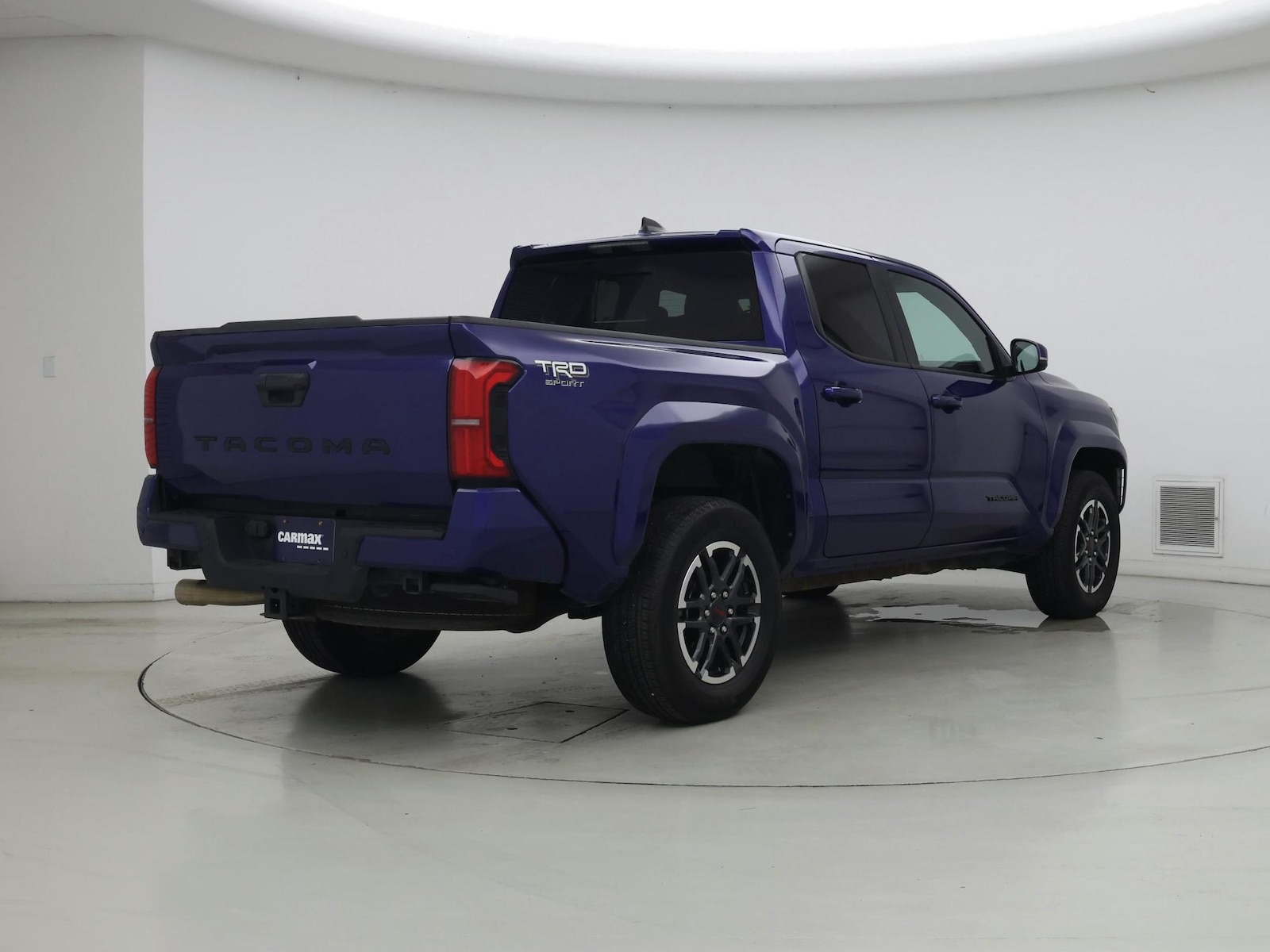 2024 Toyota Tacoma TRD Sport - Photo 9