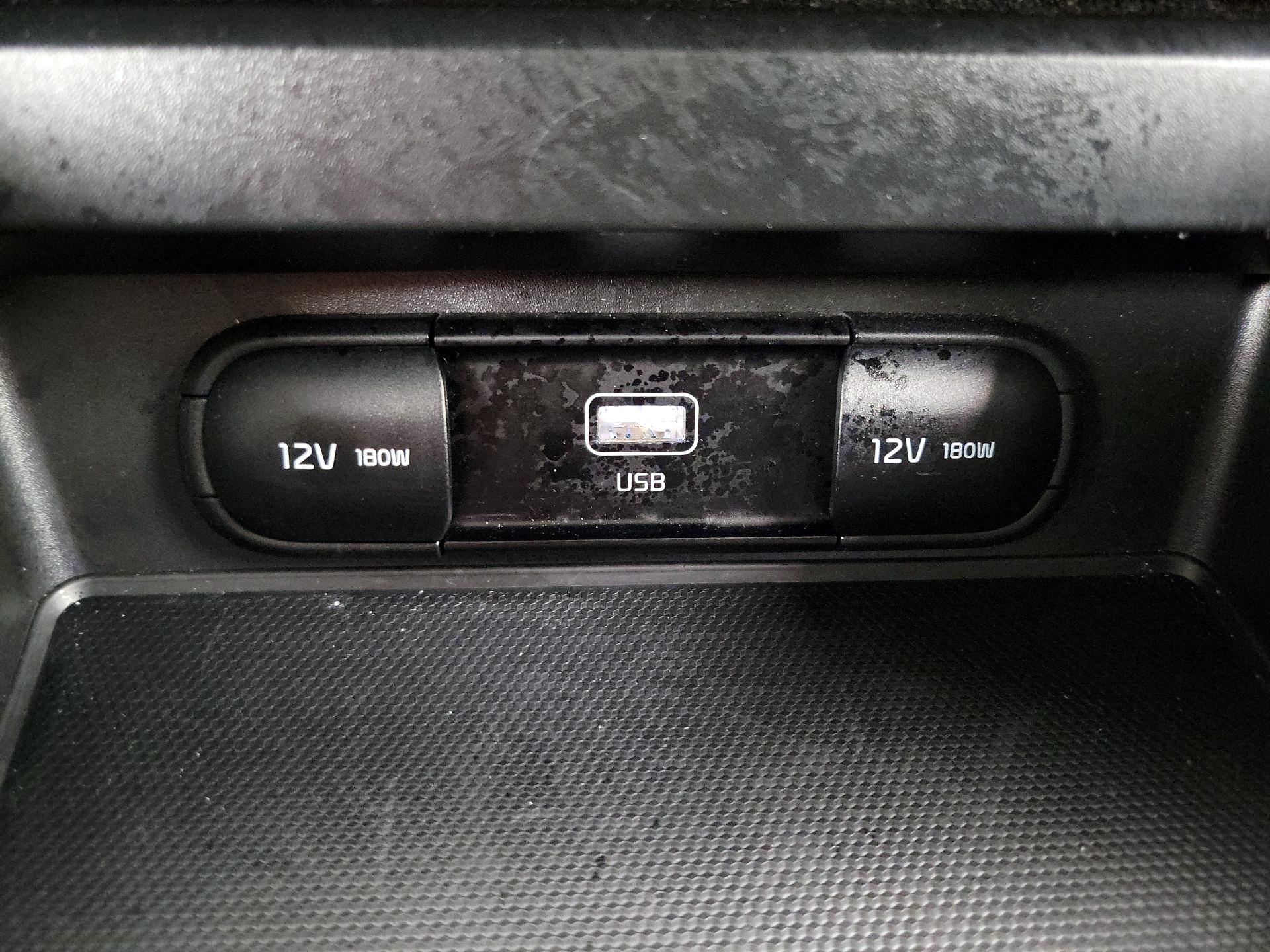 Thumbnail: 2025 Kia Soul - 18