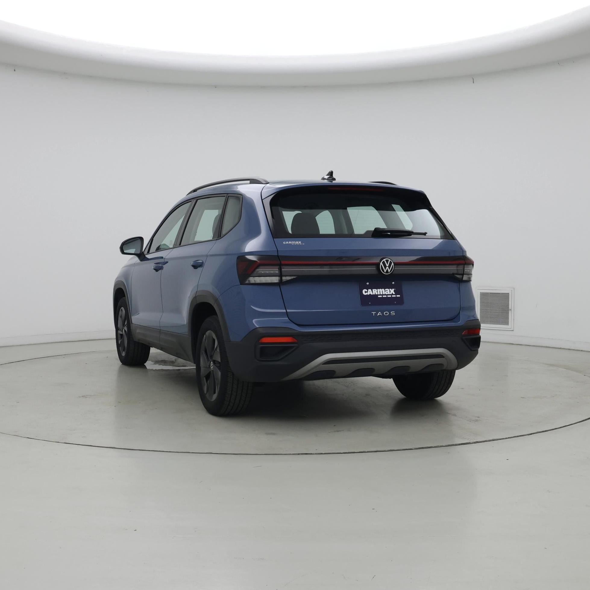 Thumbnail: 2025 Volkswagen Taos - 2