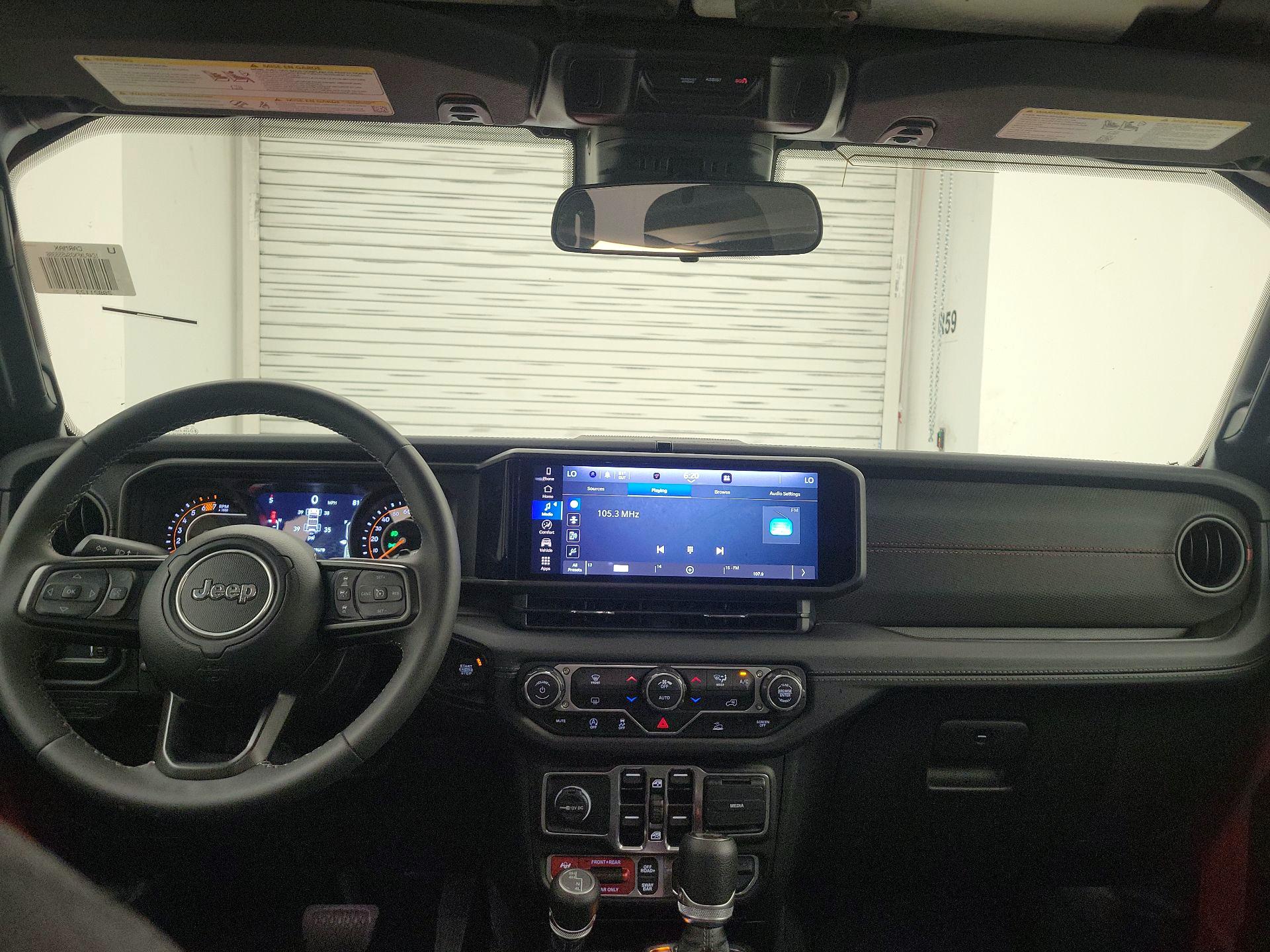 Thumbnail: 2025 Jeep Wrangler - 9