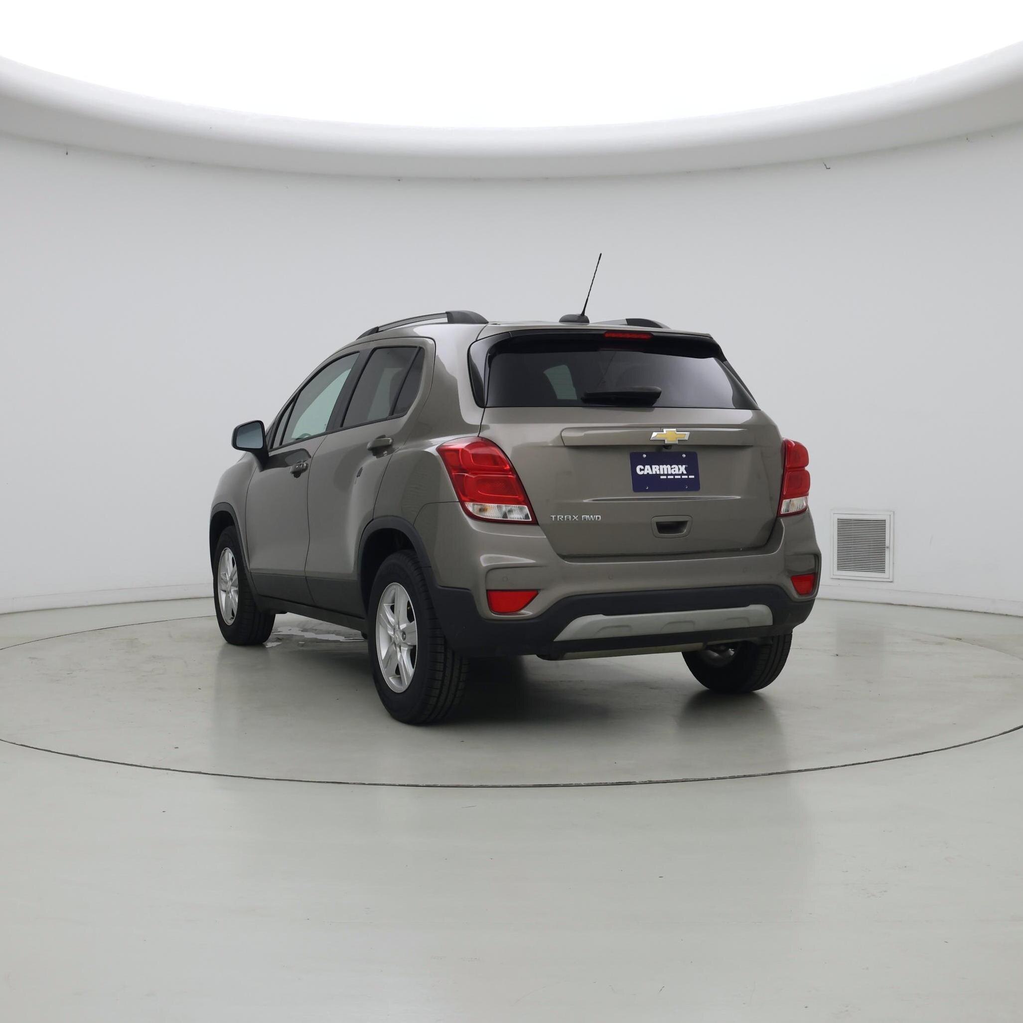 Thumbnail: 2022 Chevrolet Trax - 2