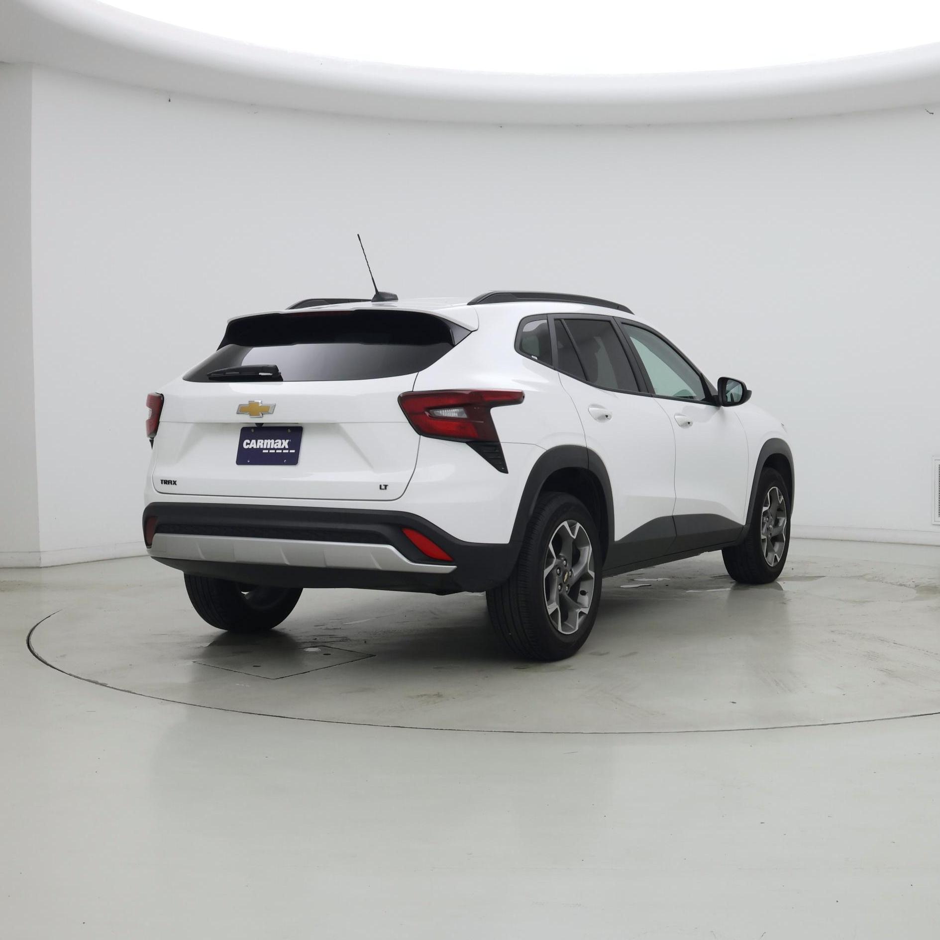 Thumbnail: 2025 Chevrolet Trax - 8