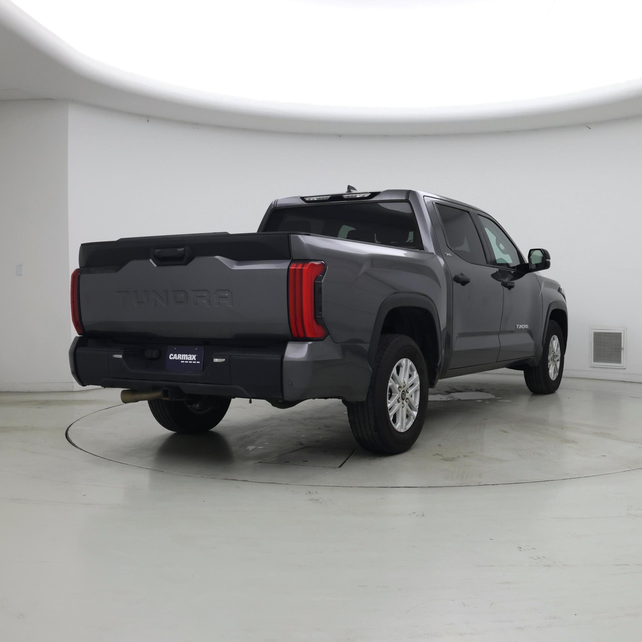 Thumbnail: 2024 Toyota Tundra - 8