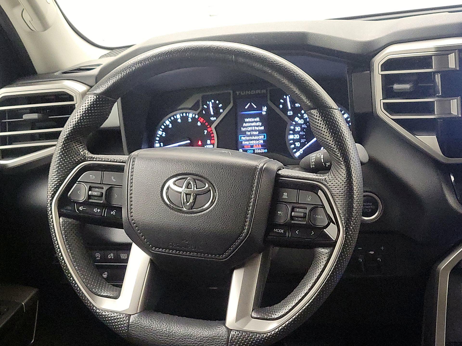 Thumbnail: 2024 Toyota Tundra - 10