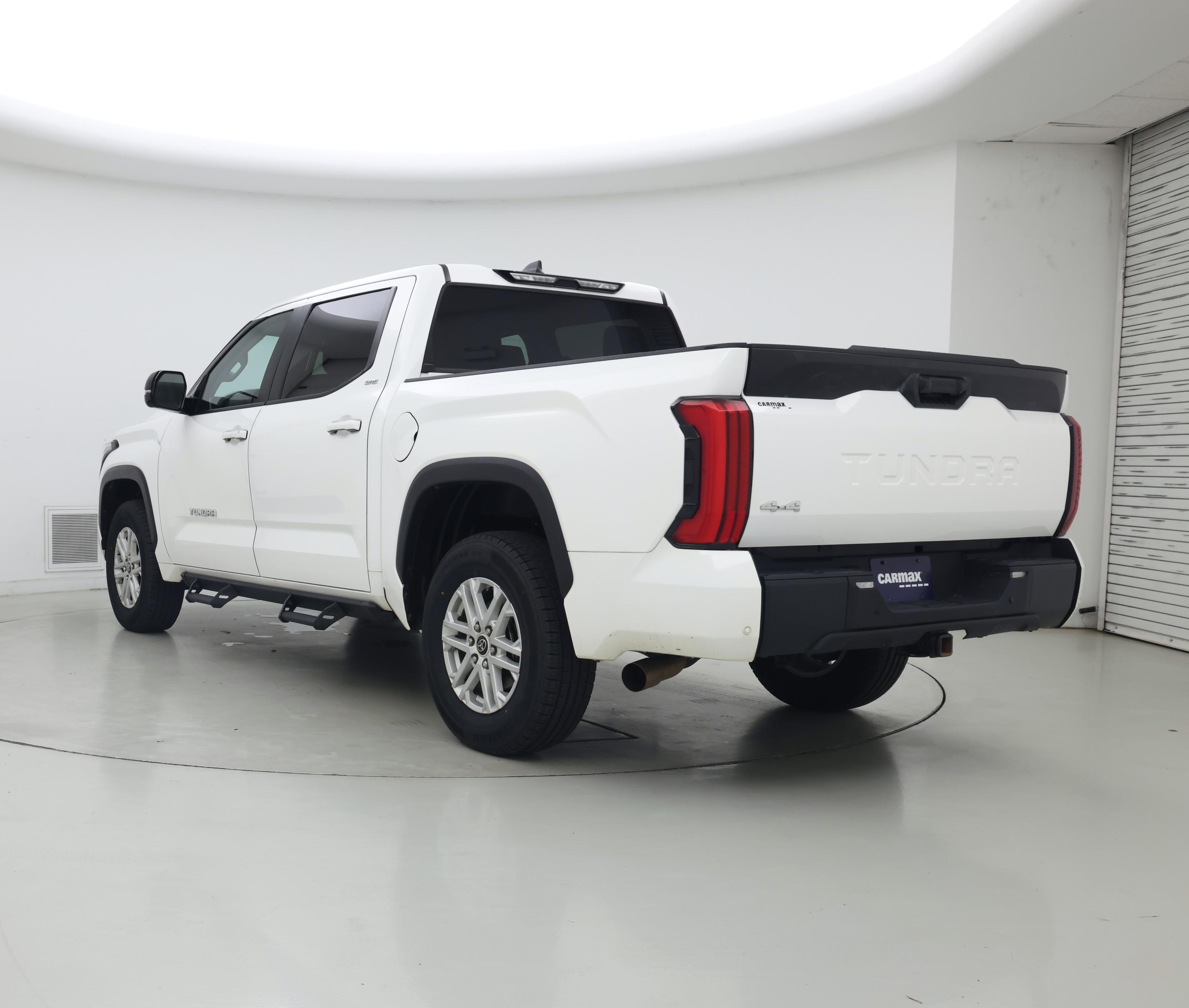 Thumbnail: 2024 Toyota Tundra - 2