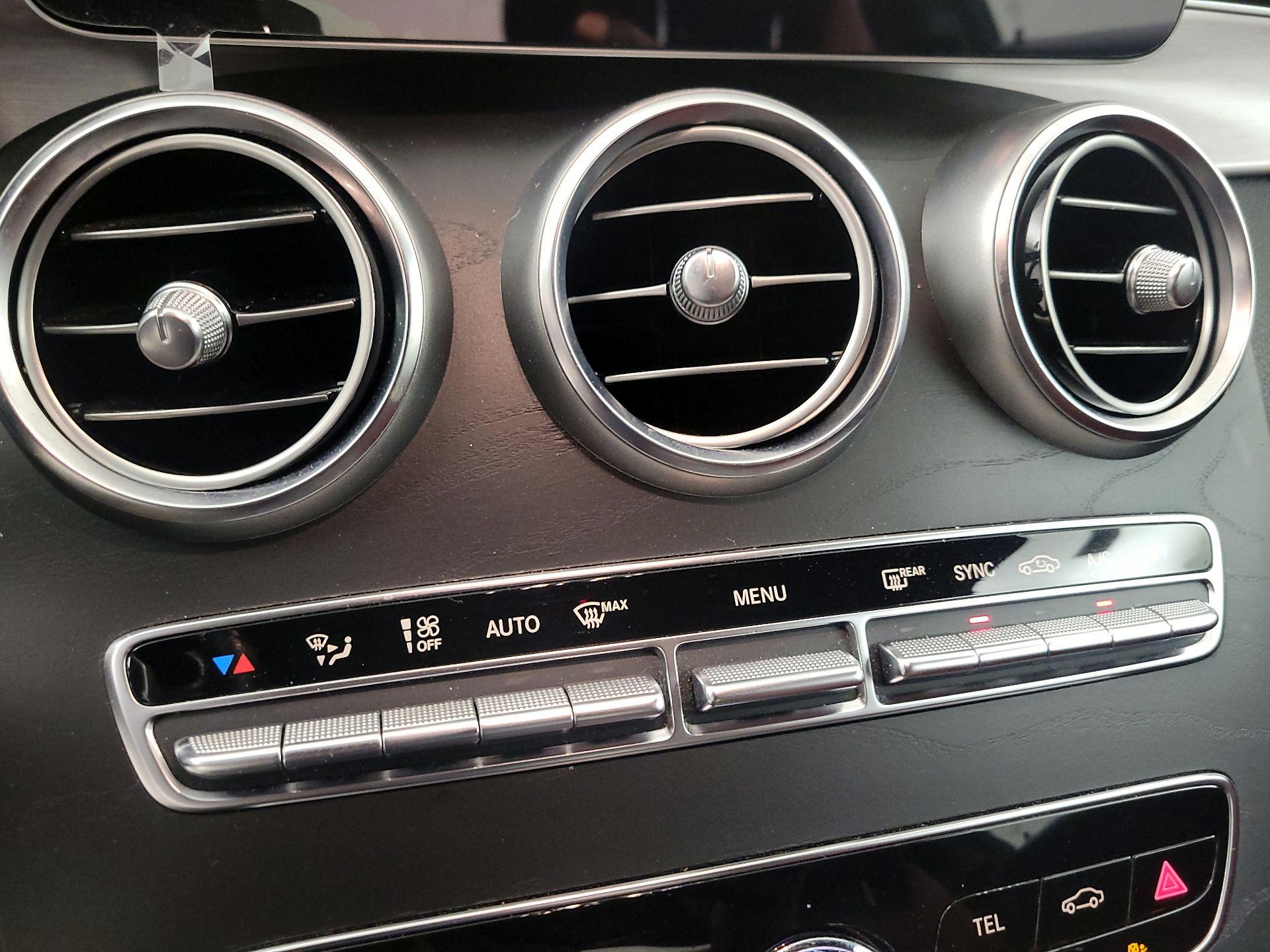 Thumbnail: 2019 Mercedes-Benz C-Class - 16