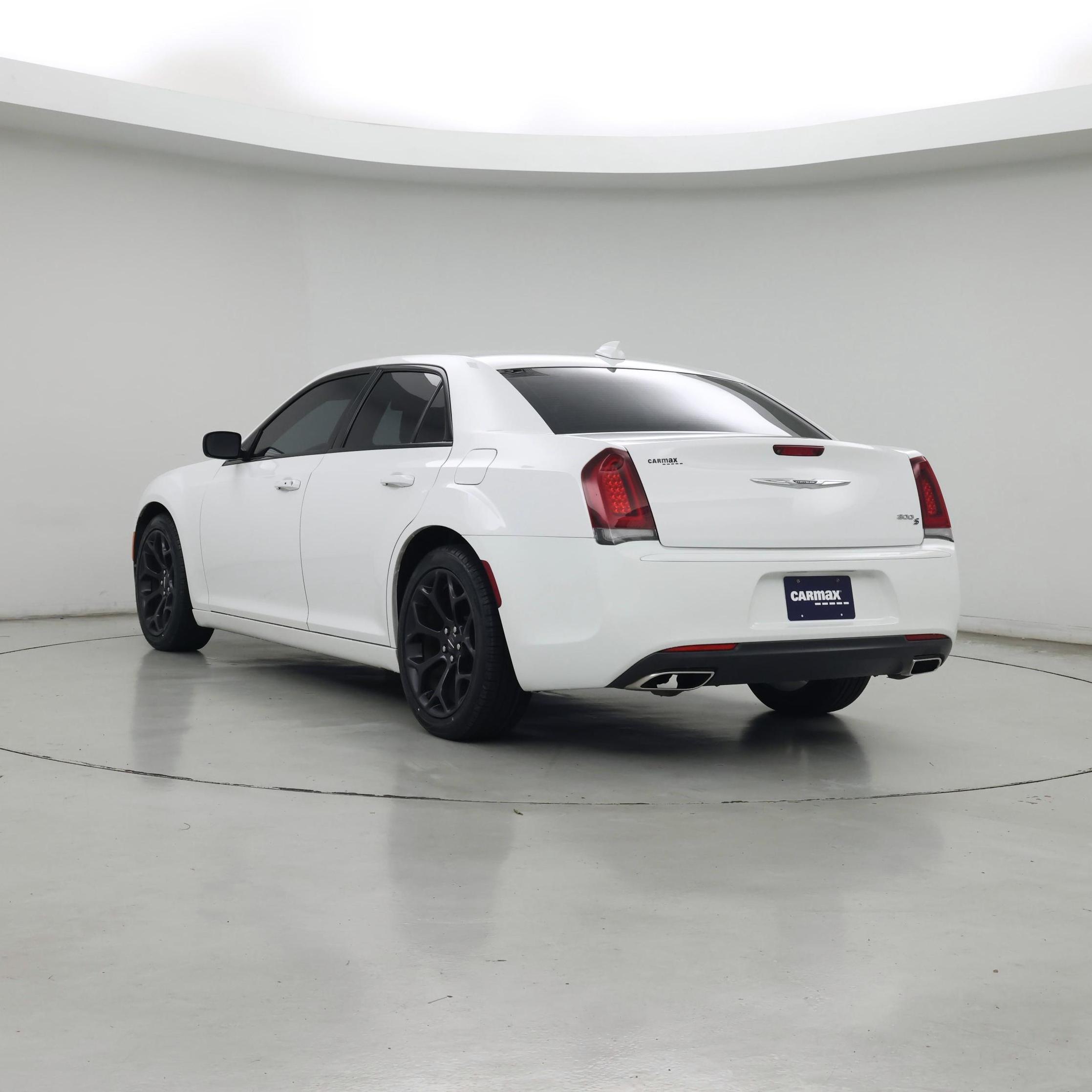 Thumbnail: 2019 Chrysler 300 - 2