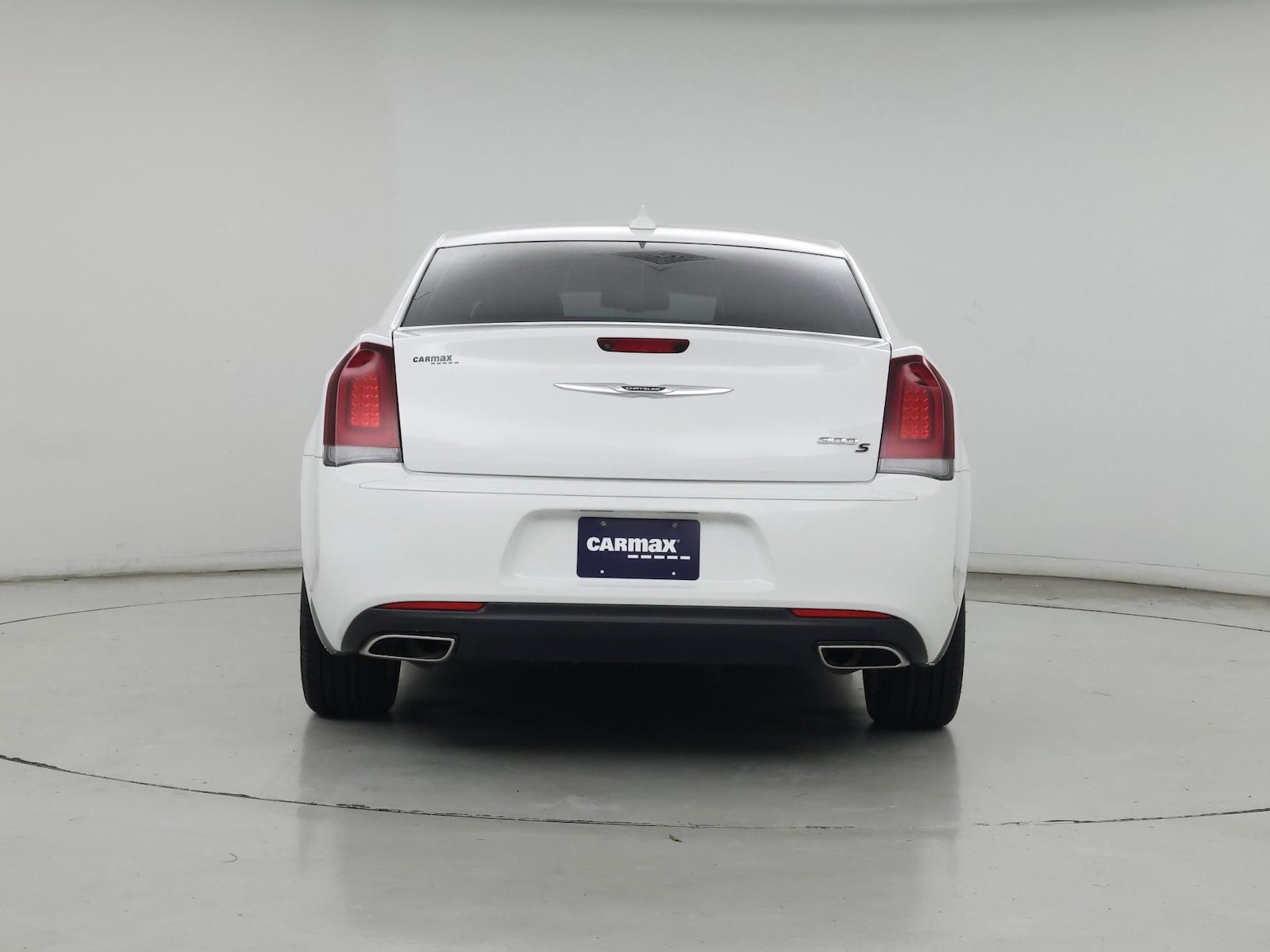 2019 Chrysler 300 S - Photo 7