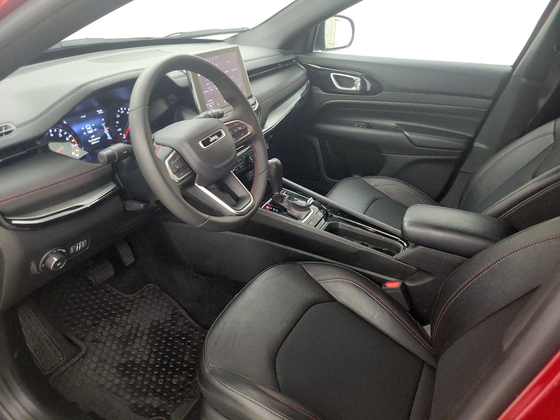 Thumbnail: 2025 Jeep Compass - 11