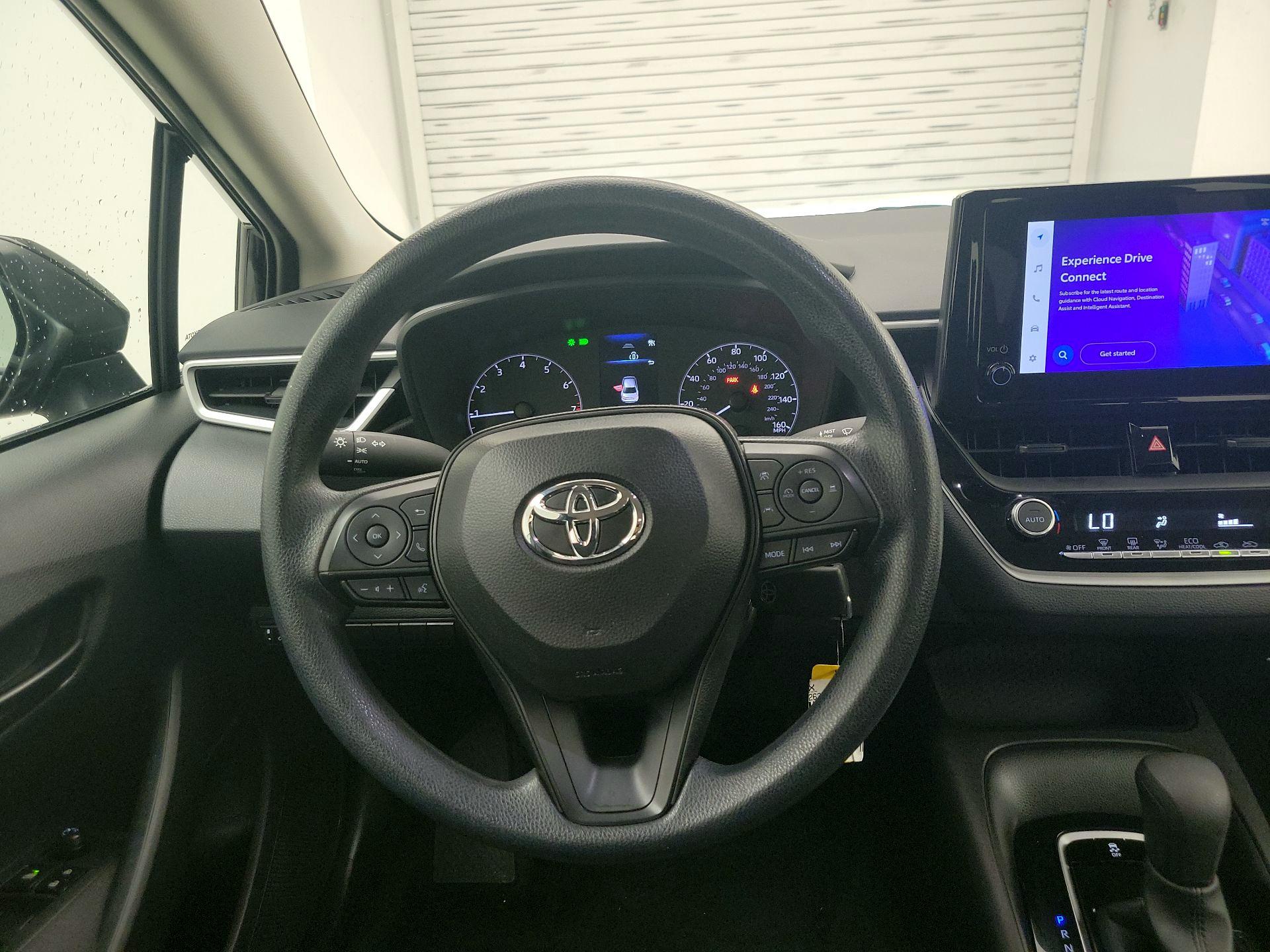 Thumbnail: 2025 Toyota Corolla - 10