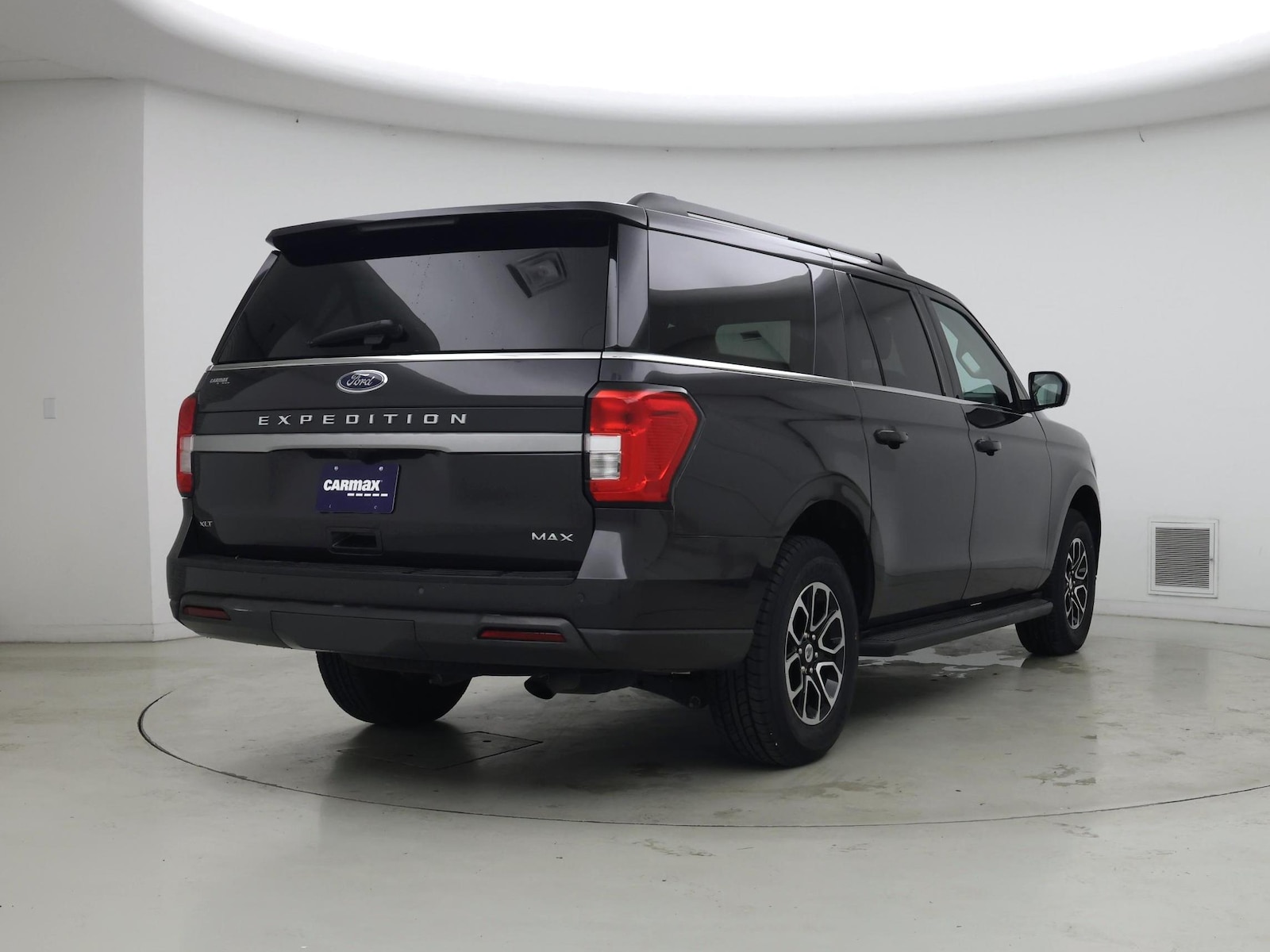 2024 Ford Expedition XLT - Photo 9