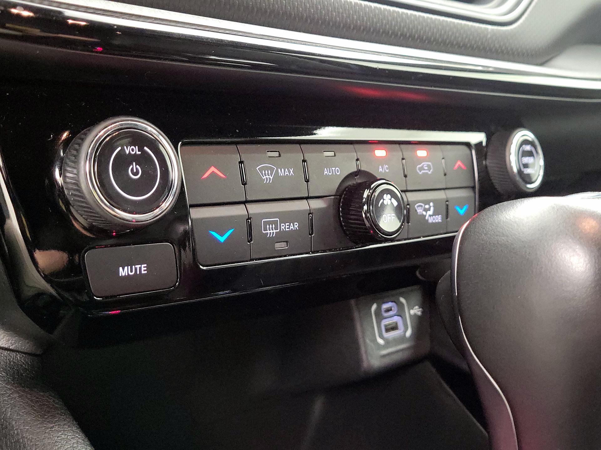 Thumbnail: 2024 Jeep Compass - 16