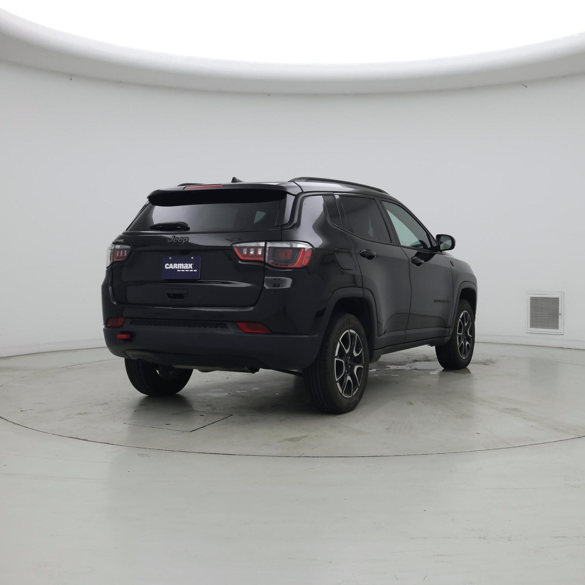 Thumbnail: 2024 Jeep Compass - 8