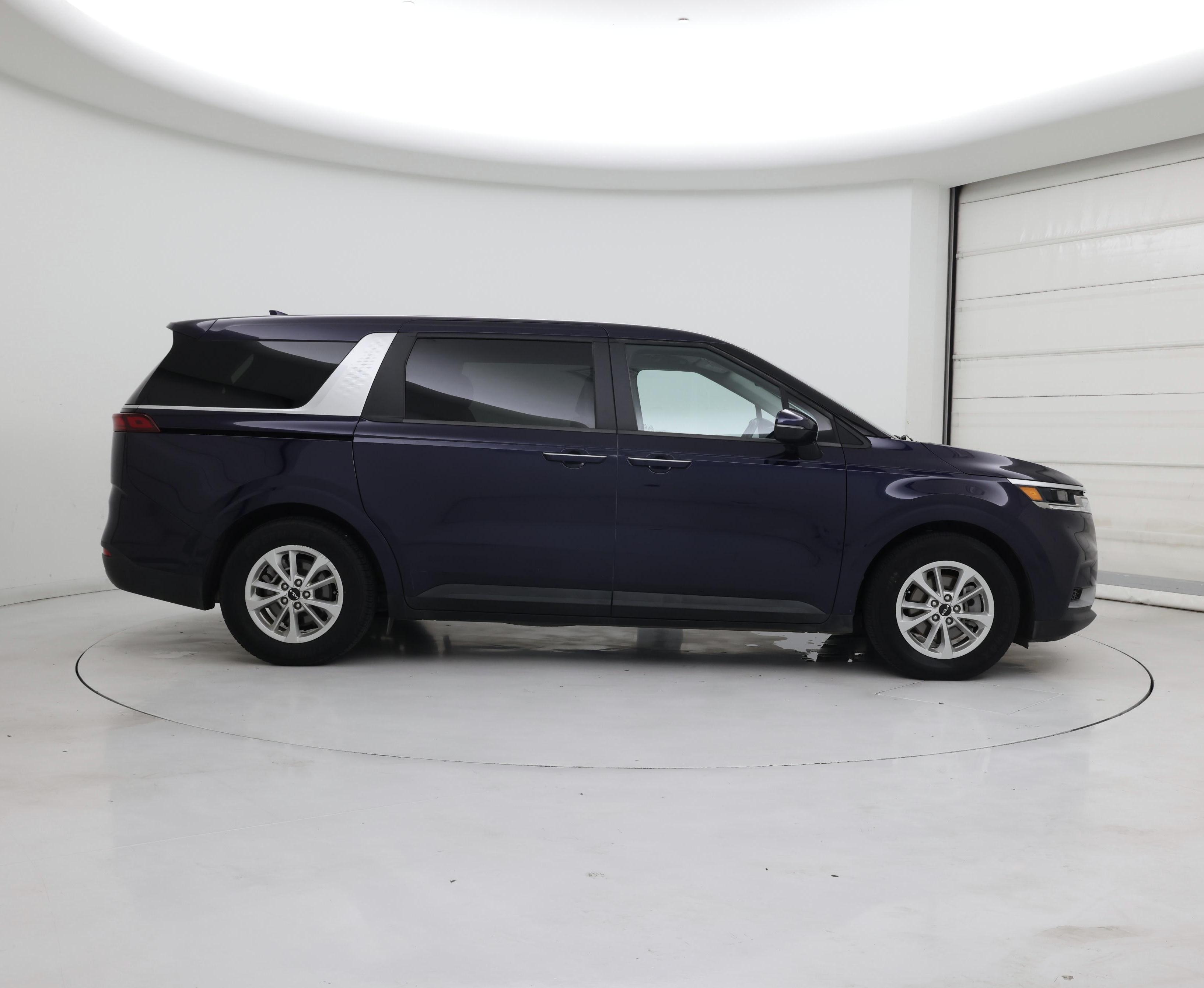 Thumbnail: 2024 Kia Carnival - 7