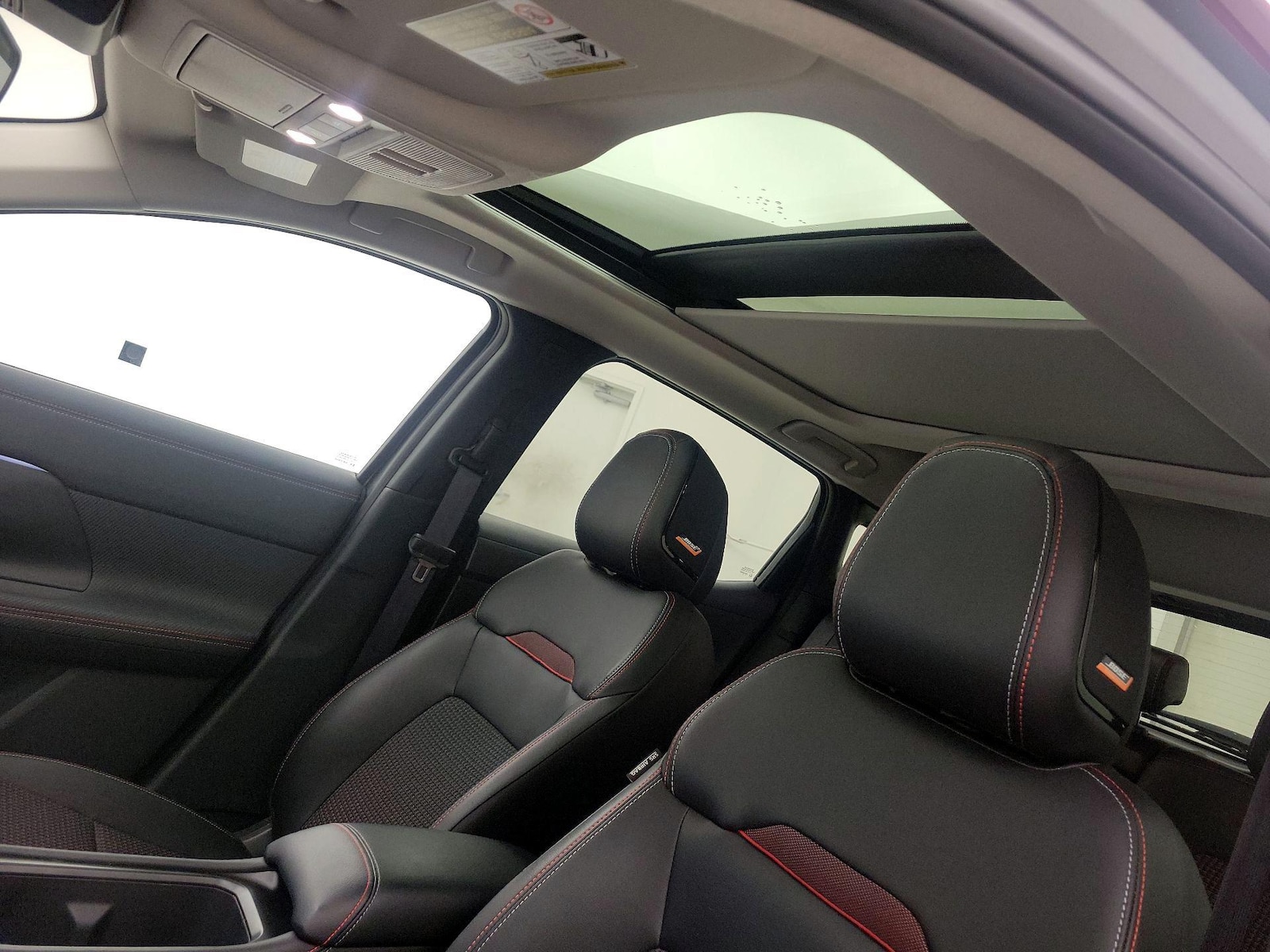 2025 Nissan Kicks SR - Photo 20
