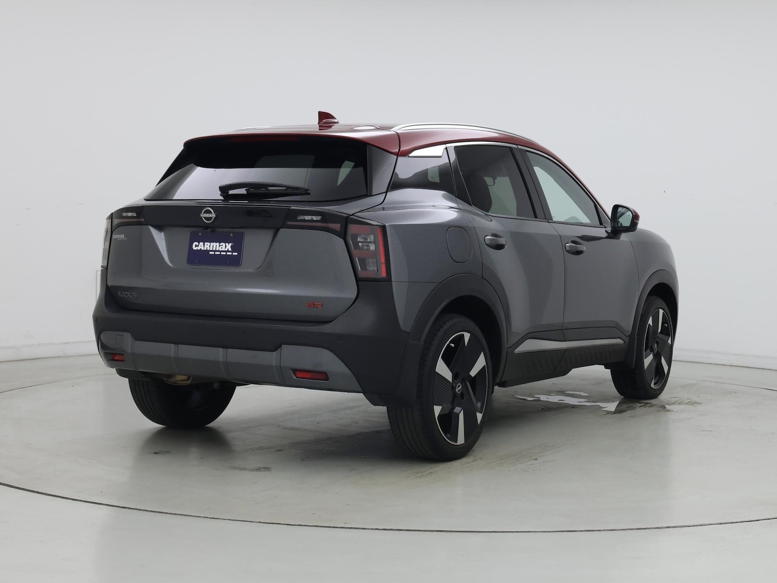 2025 Nissan Kicks SR - Photo 9
