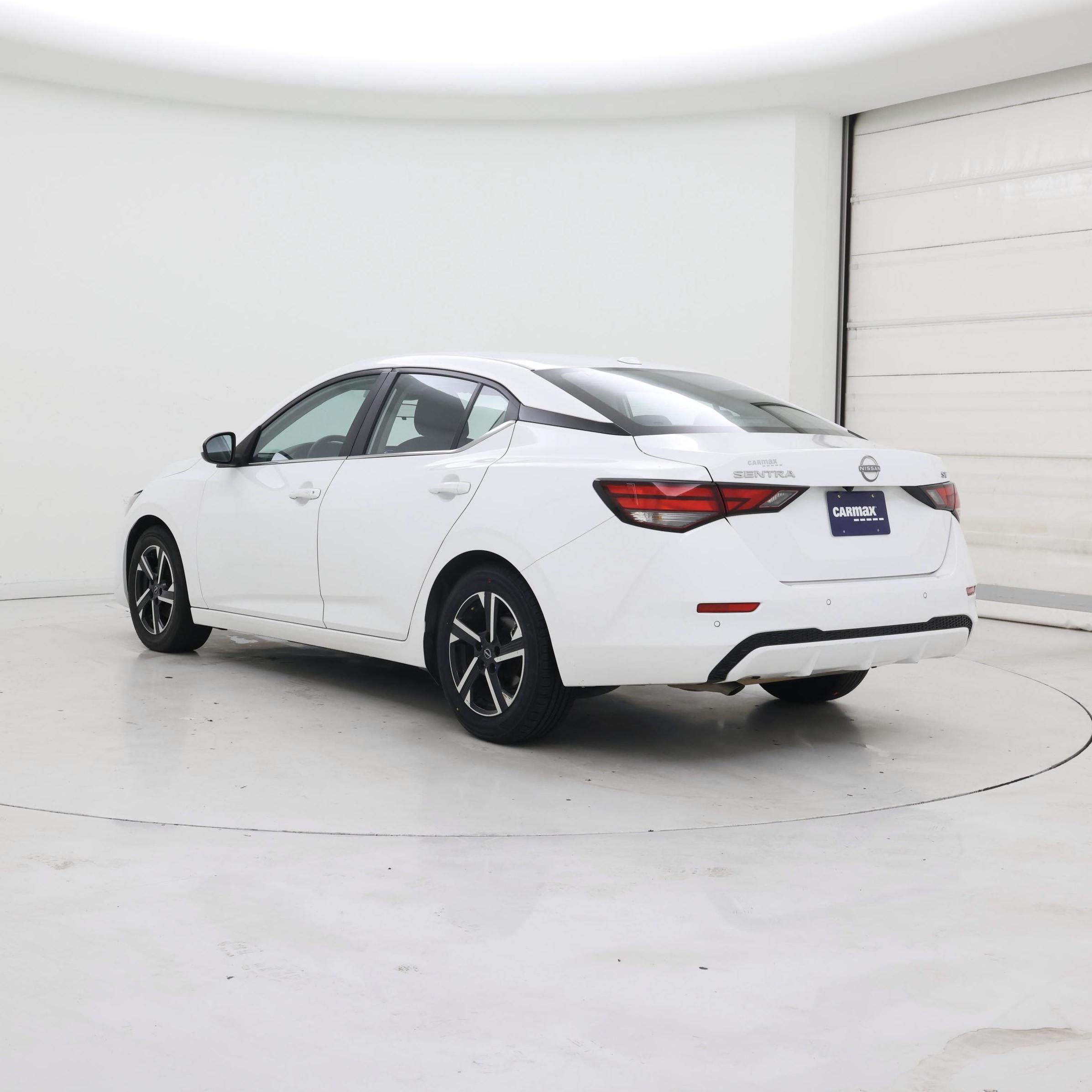 Thumbnail: 2024 Nissan Sentra - 2