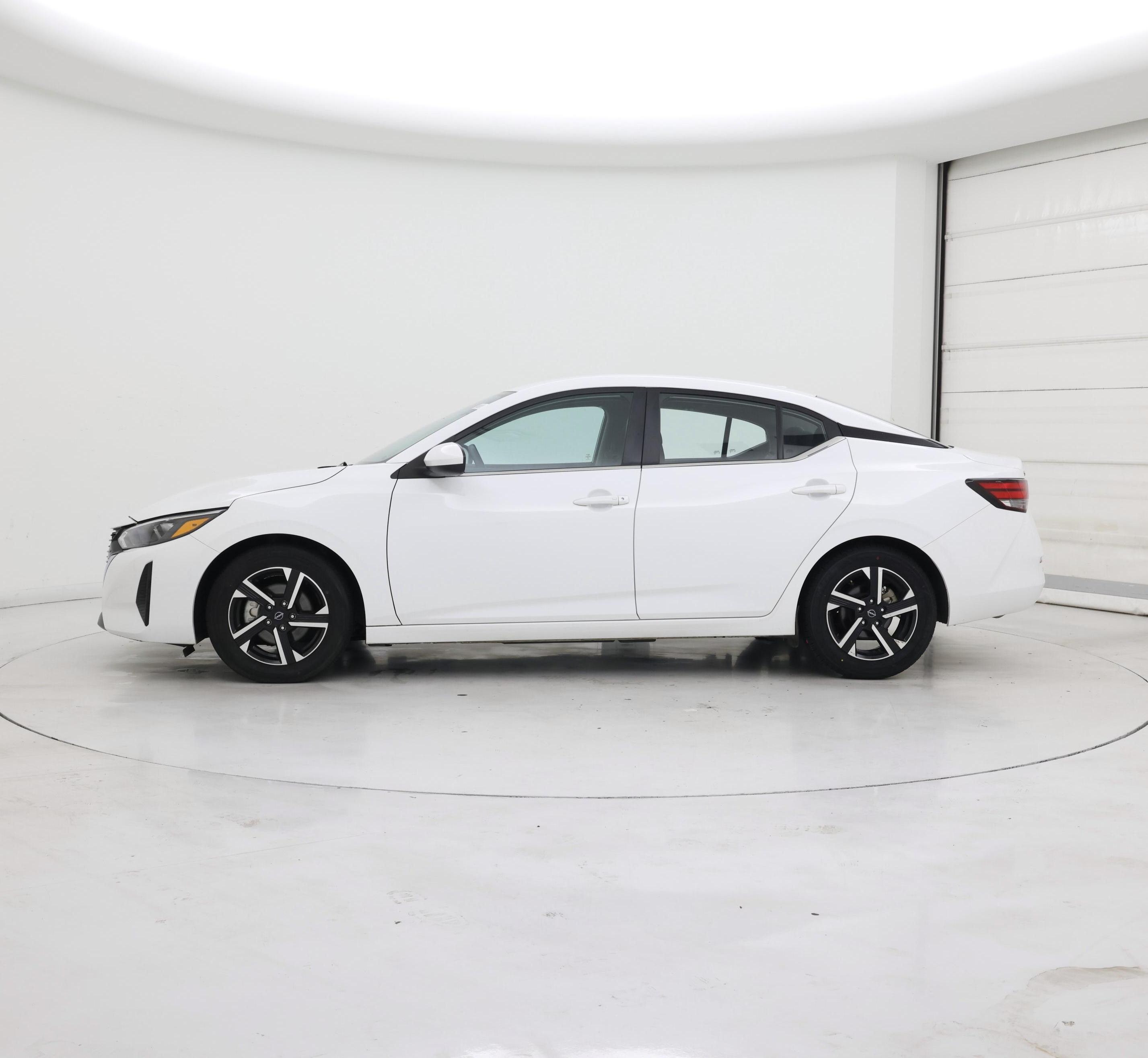 Thumbnail: 2024 Nissan Sentra - 3