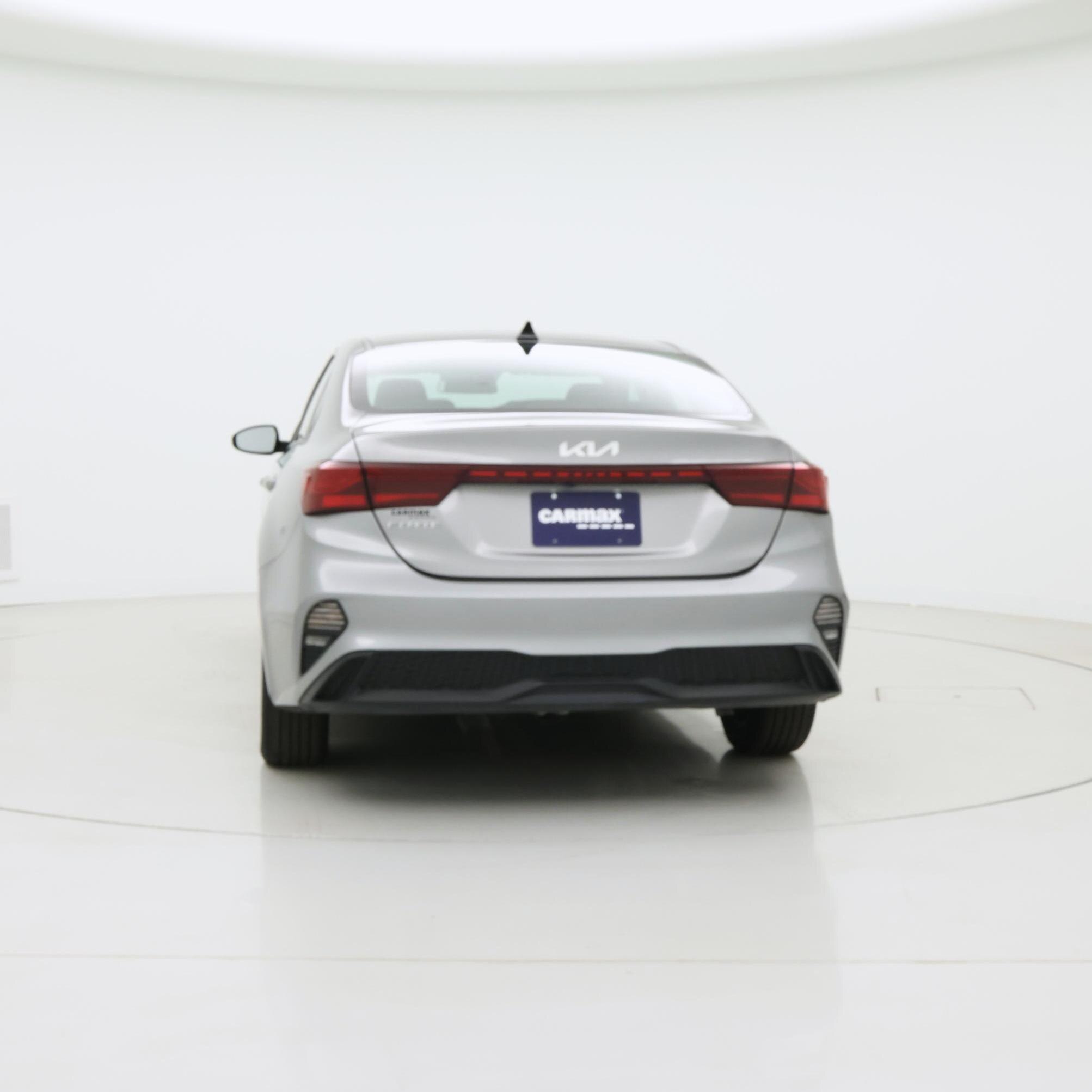 Thumbnail: 2023 Kia Forte - 6