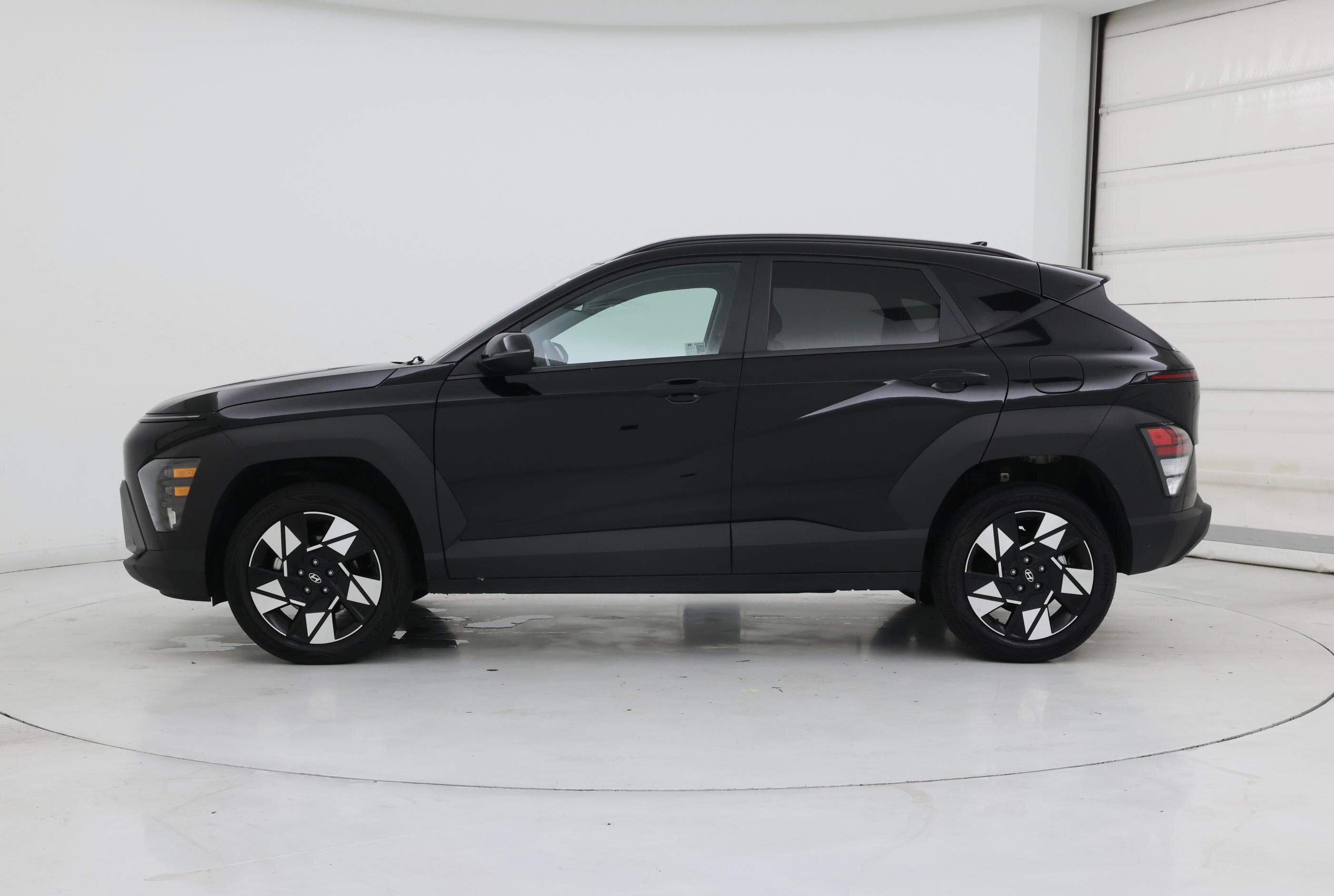 Thumbnail: 2025 Hyundai Kona - 3