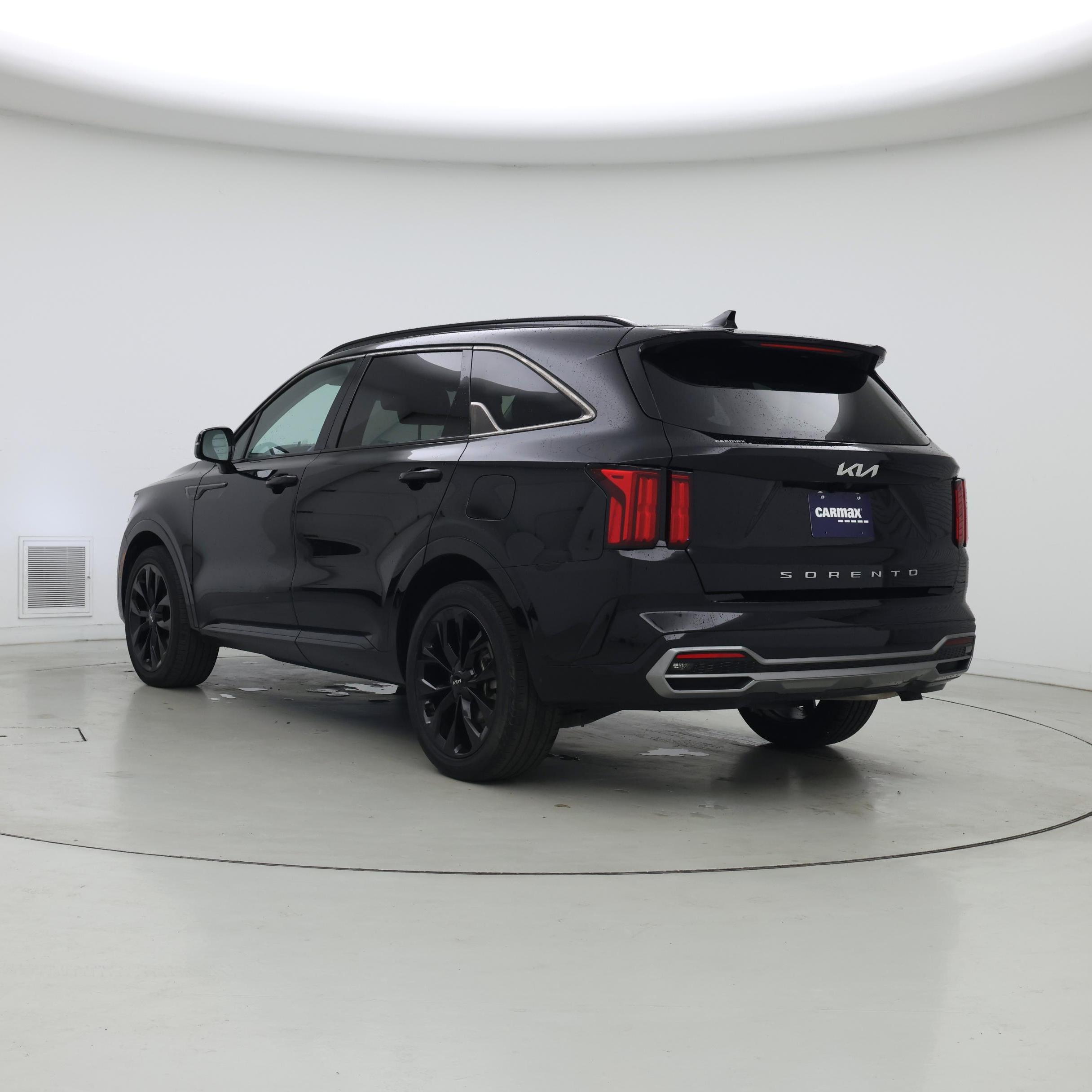 Thumbnail: 2022 Kia Sorento - 2