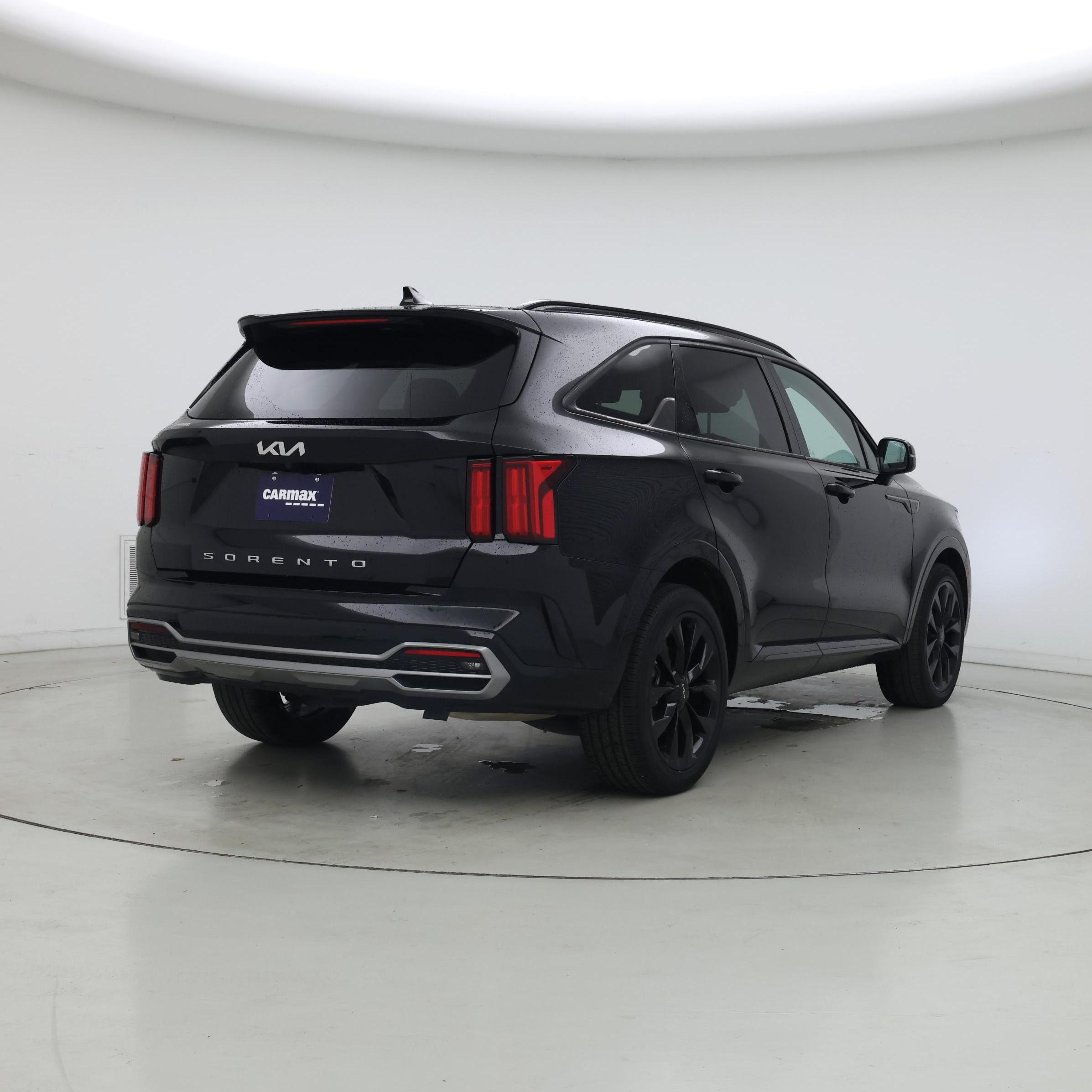 Thumbnail: 2022 Kia Sorento - 8