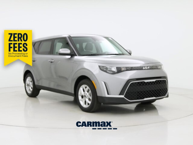 Gray 2025 Kia Soul SUV / Crossover Front-Wheel Drive Automatic