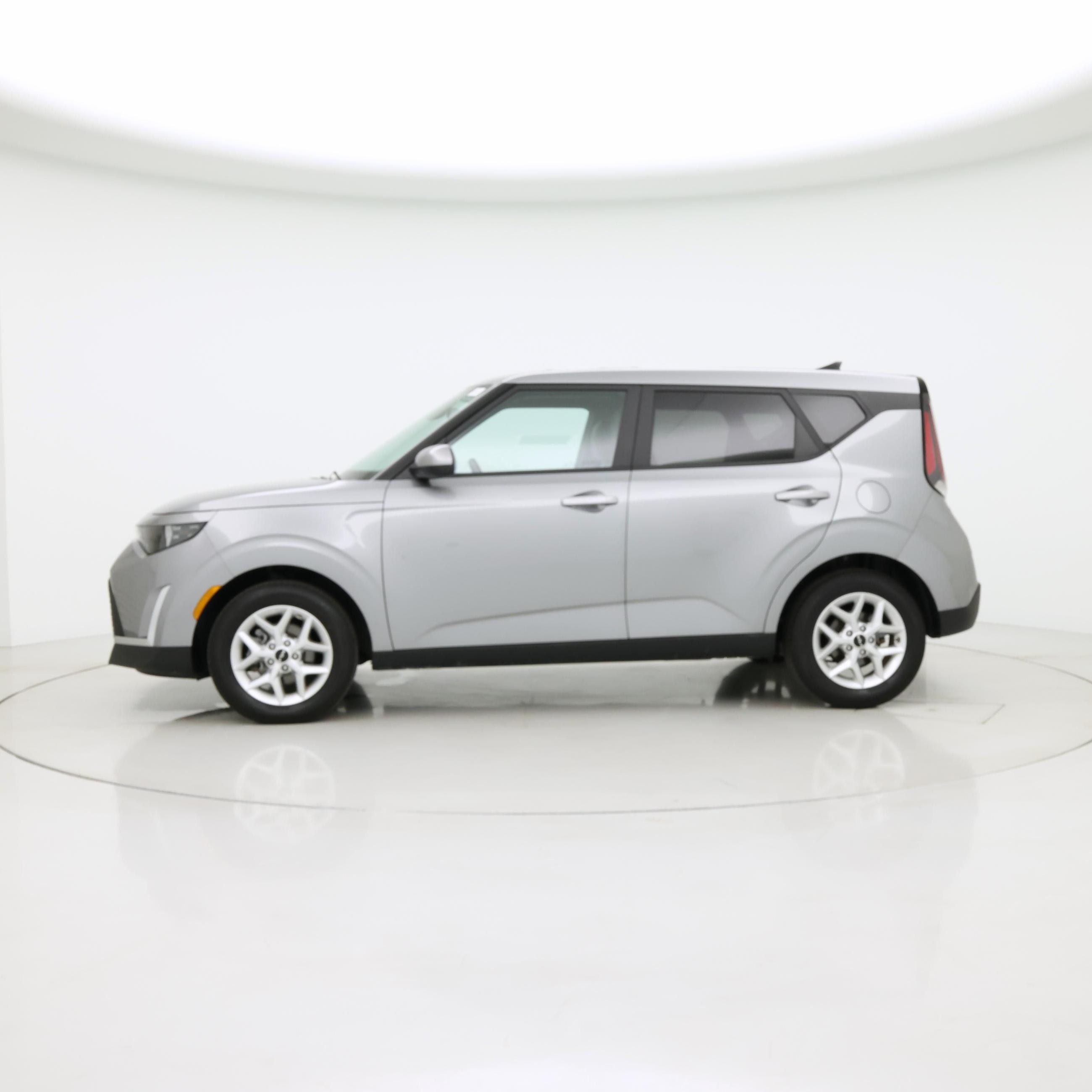 Thumbnail: 2025 Kia Soul - 3