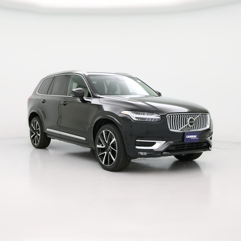 2023 Volvo XC90 B6 Plus