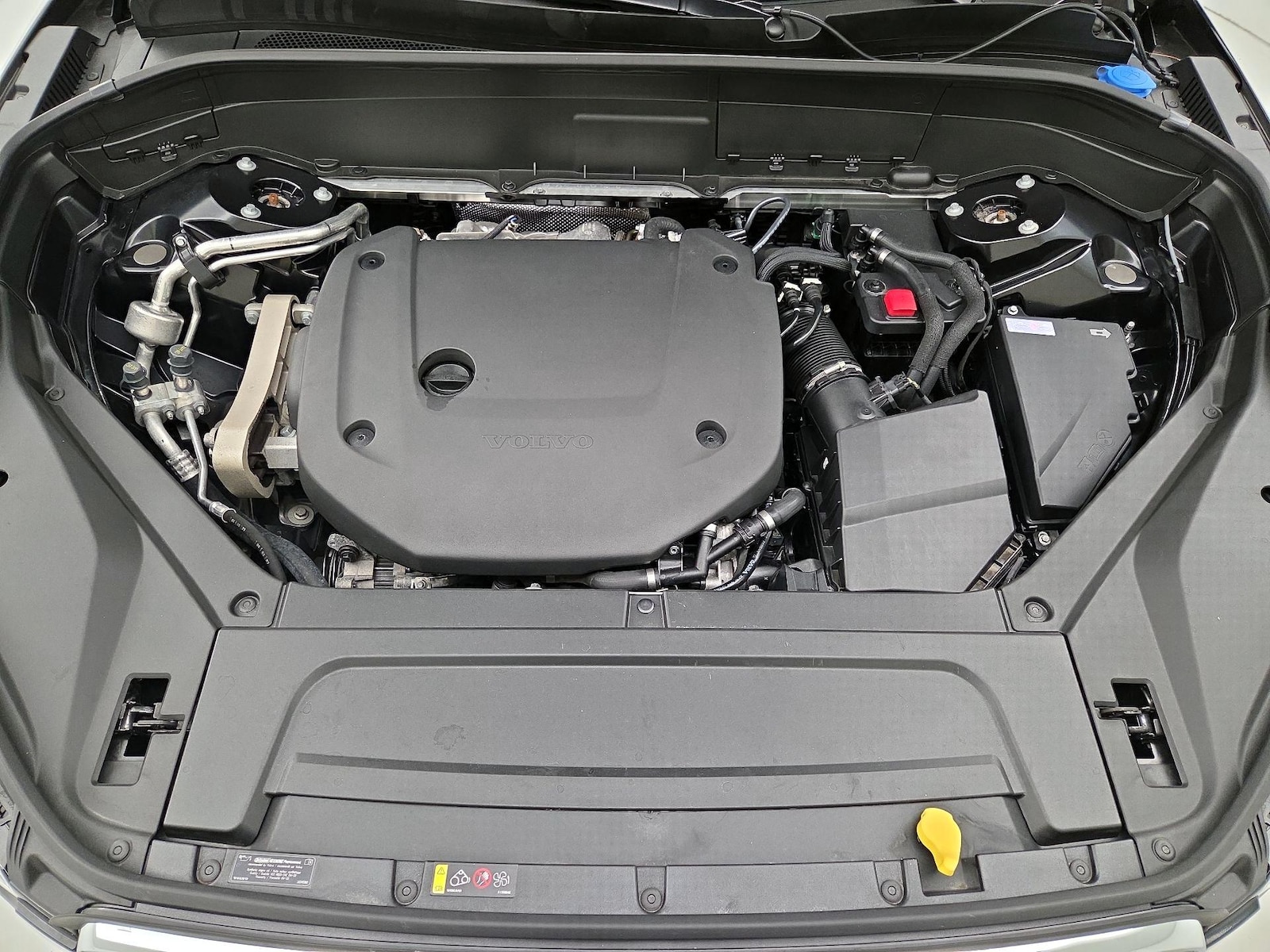 2023 Volvo XC90 Plus - Photo 24