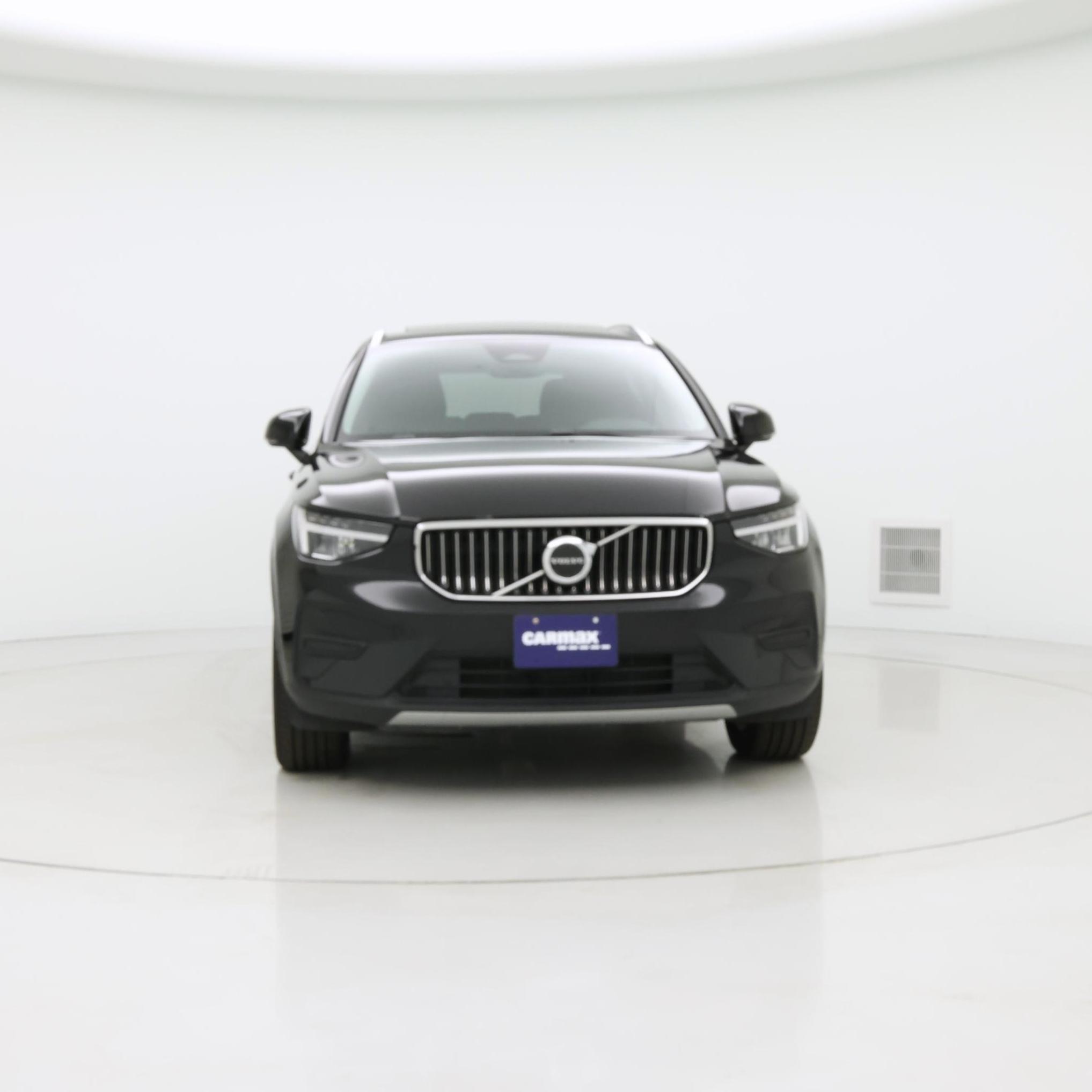 Thumbnail: 2025 Volvo XC40 - 5