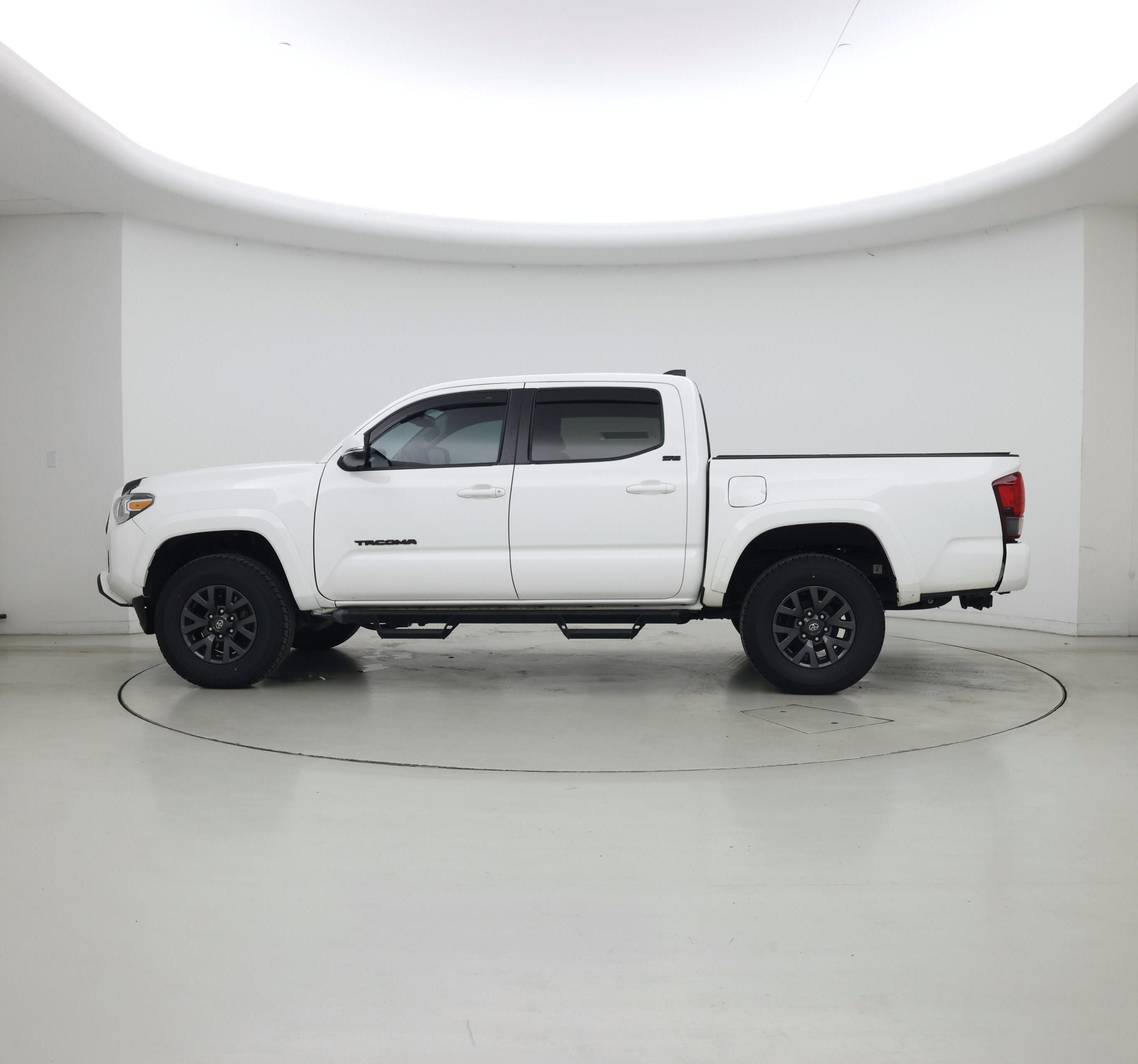 Thumbnail: 2023 Toyota Tacoma - 3