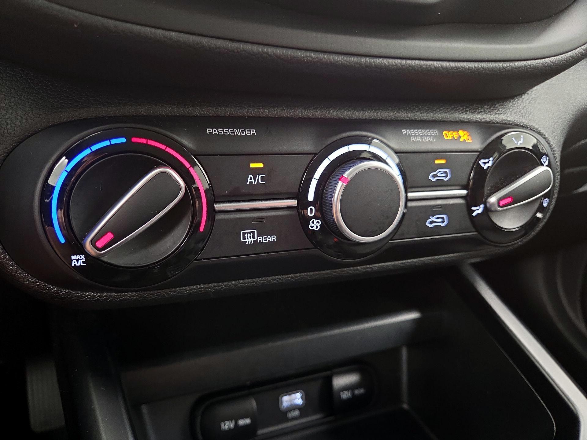 Thumbnail: 2025 Kia Soul - 16