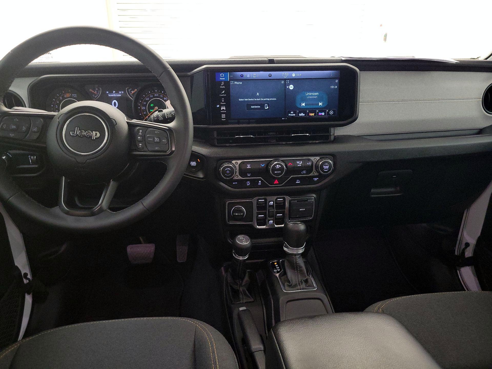 Thumbnail: 2025 Jeep Wrangler - 9