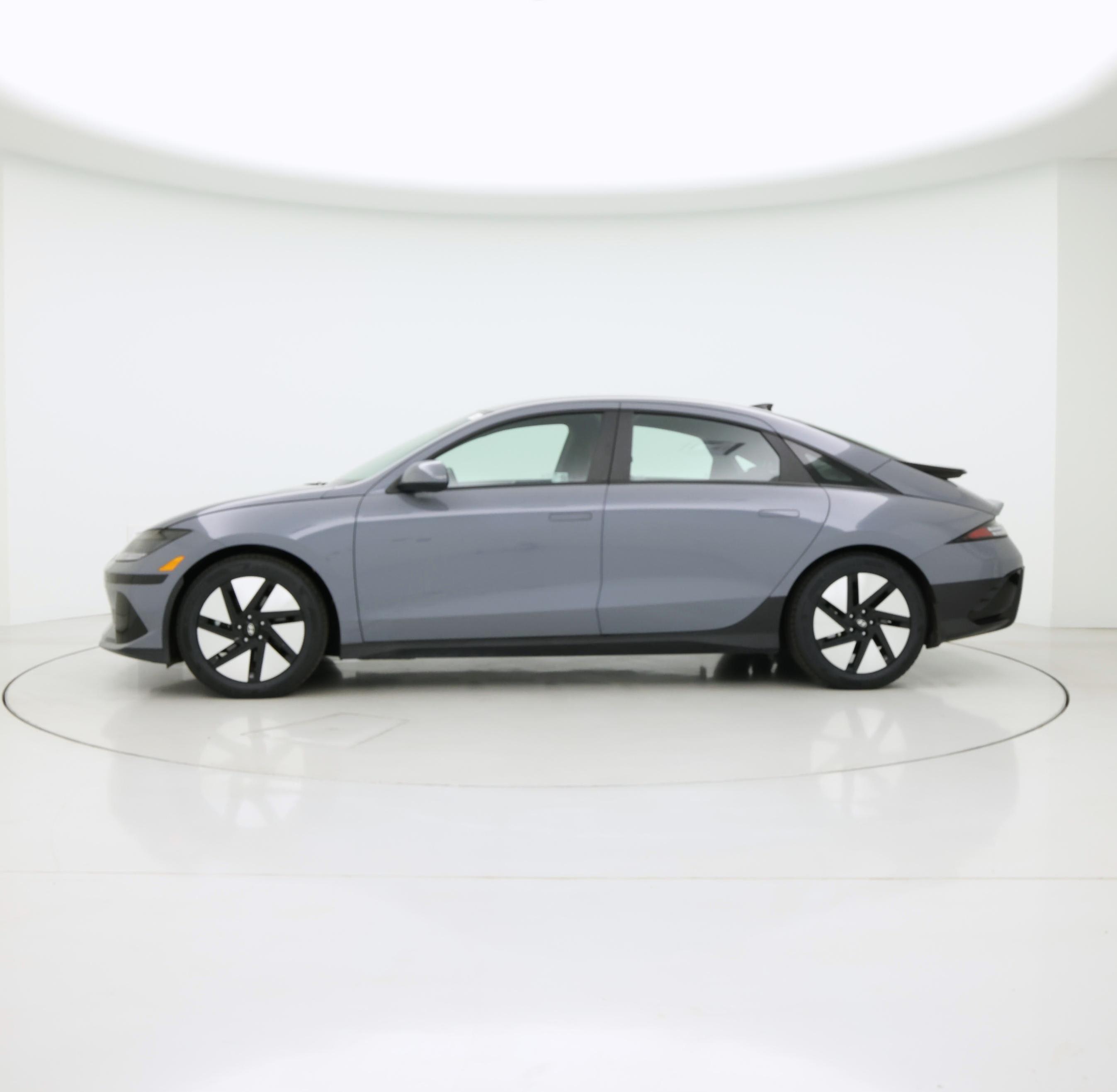 Thumbnail: 2024 Hyundai Ioniq 6 - 3