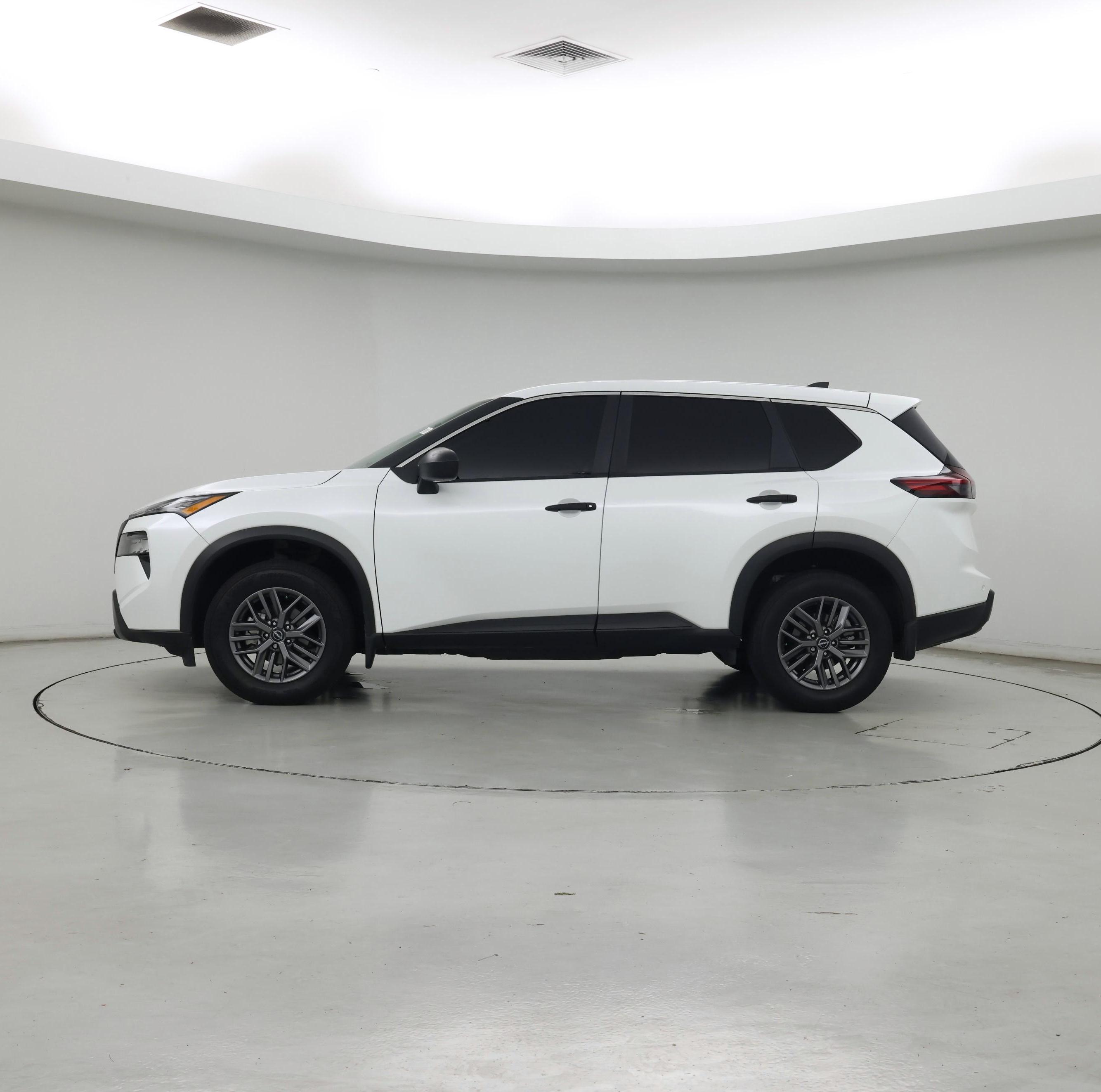 Thumbnail: 2025 Nissan Rogue - 3