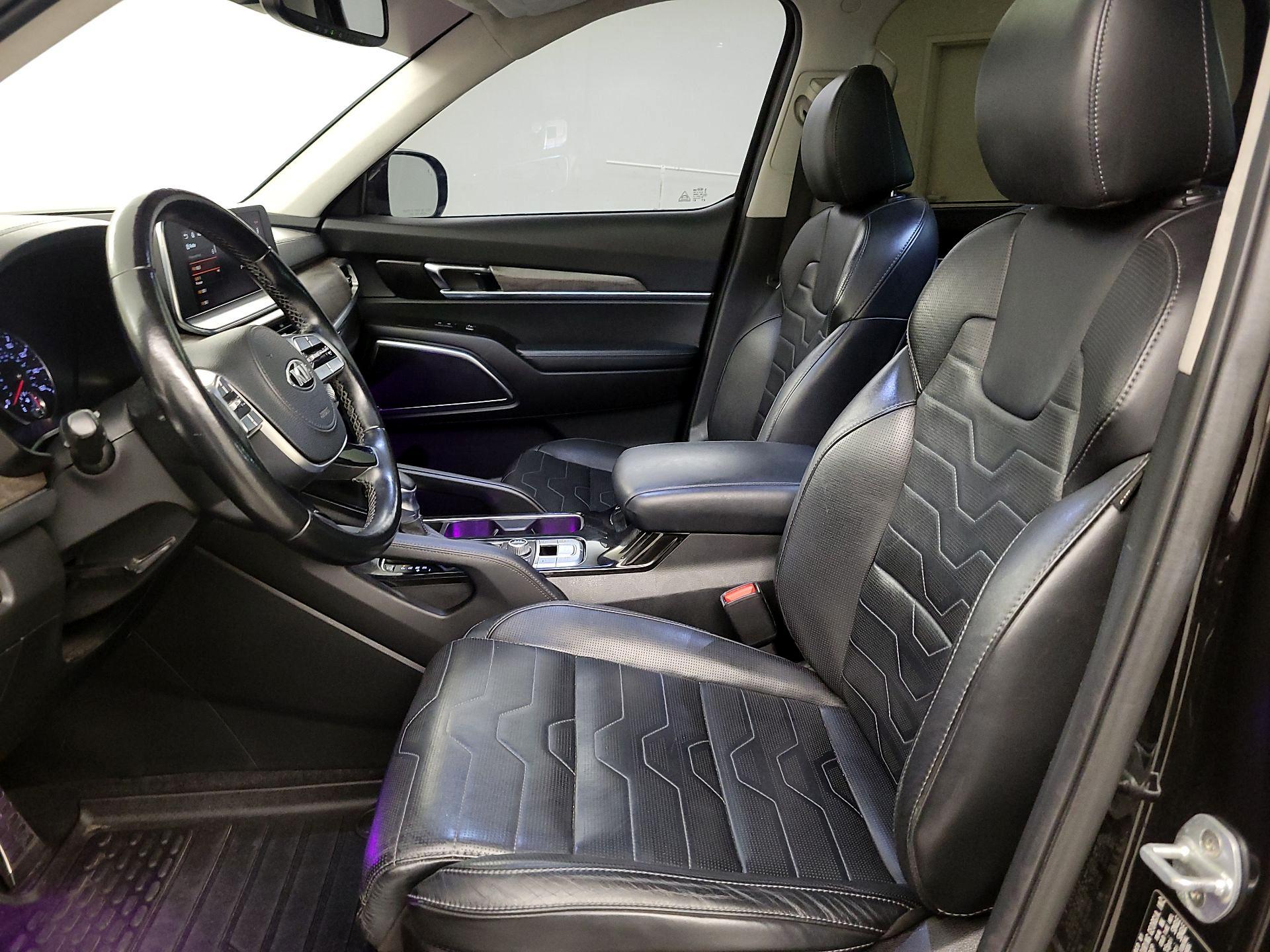 Thumbnail: 2020 Kia Telluride - 11